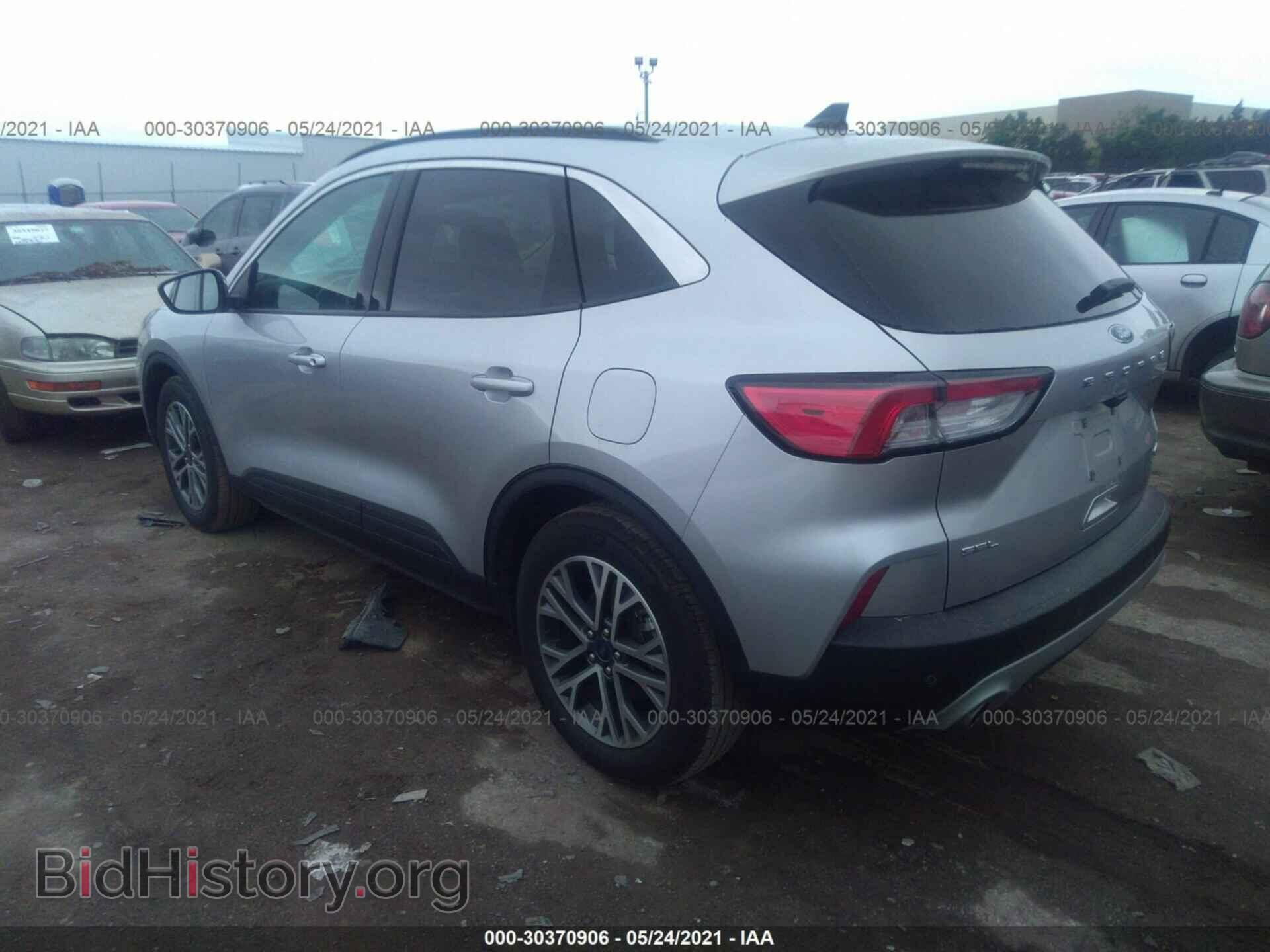 2020 FORD ESCAPE - VIN: 1FMCU0H63LUA81109 - Фото 3
