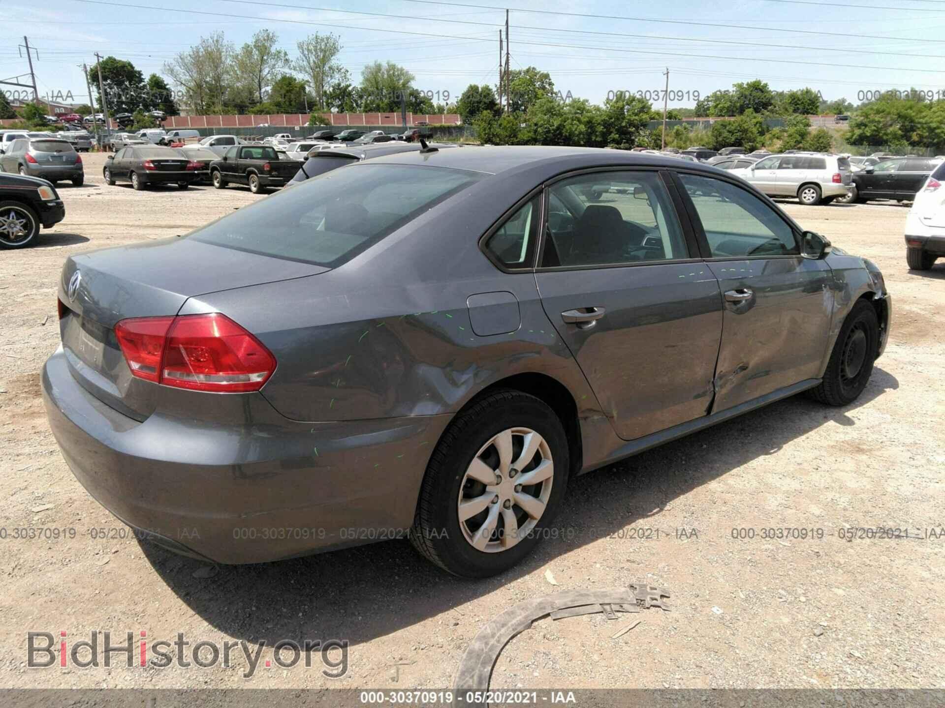 2013 VOLKSWAGEN PASSAT - VIN: 1VWAP7A36DC139536 - Фото 4
