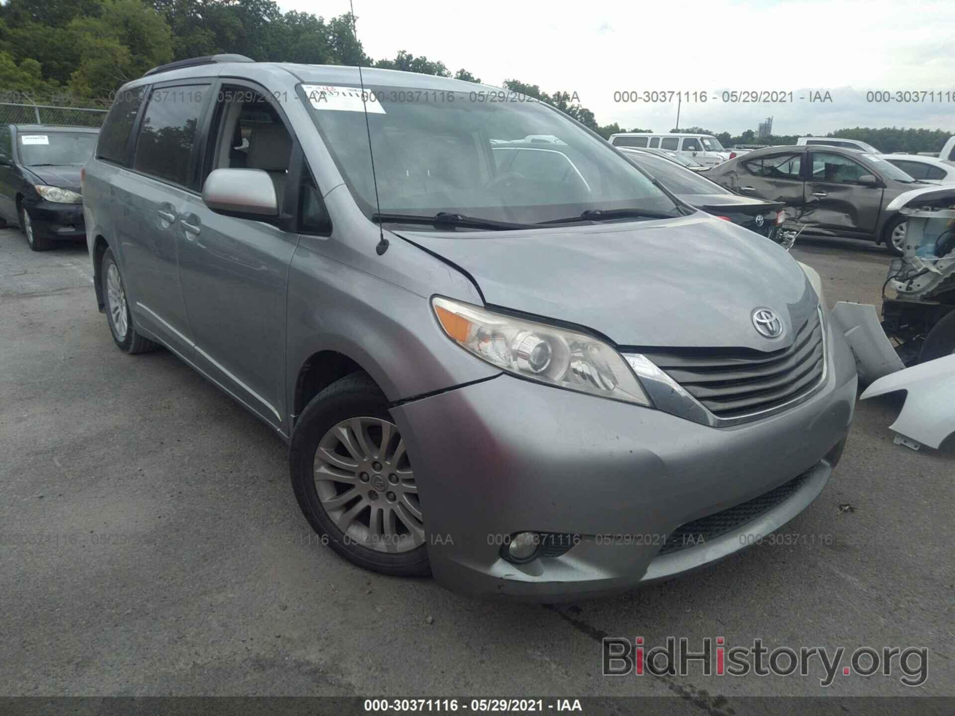 Photo 5TDYK3DCXDS362844 - TOYOTA SIENNA 2013