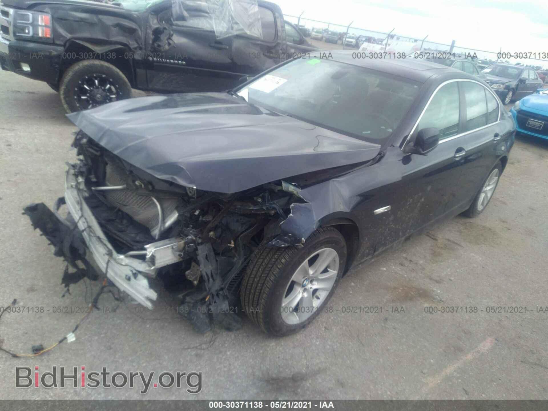 2013 BMW 5 SERIES - VIN: WBAXH5C59DDW15671 - Фото 2