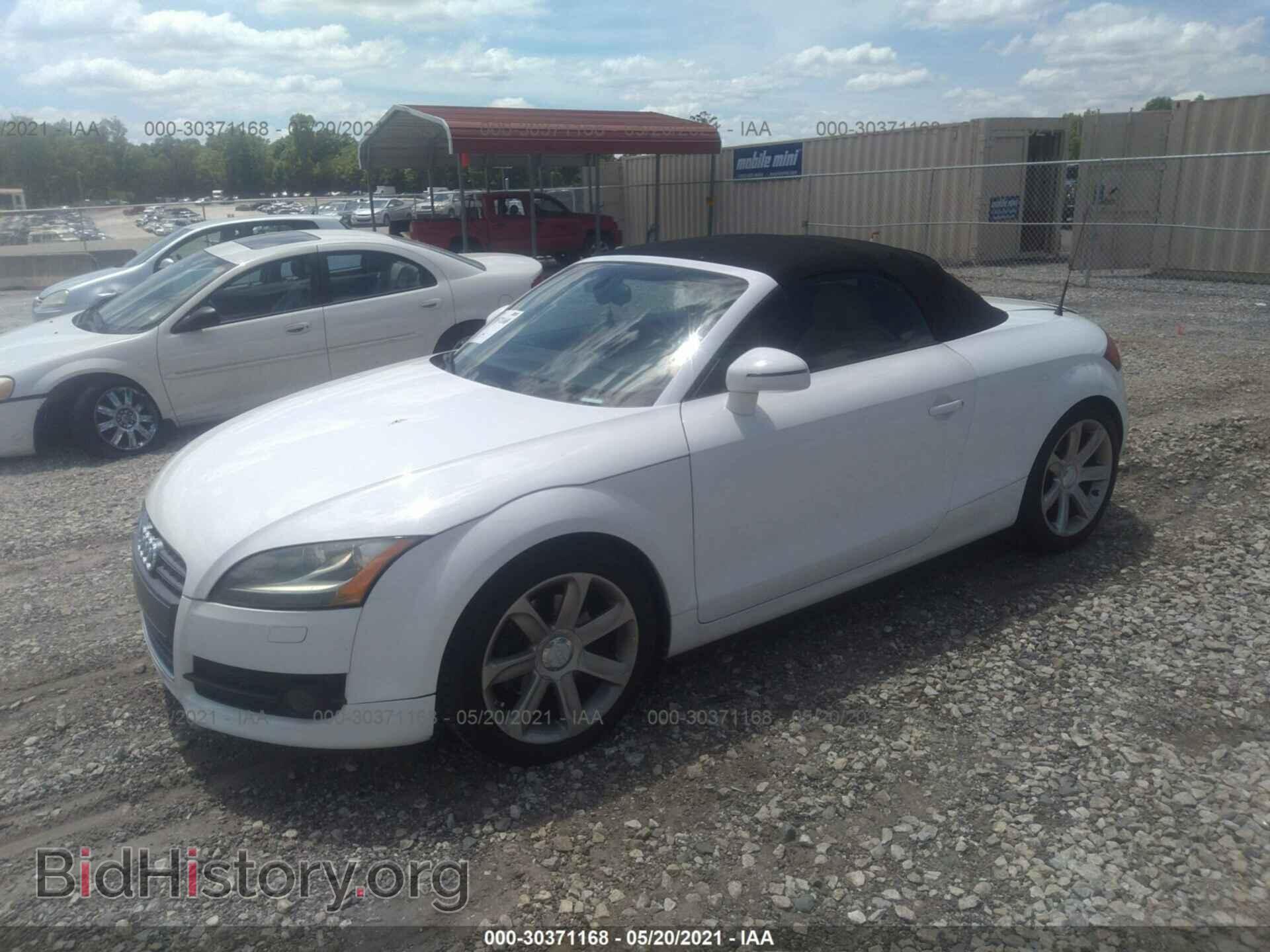 2008 AUDI TT - VIN: TRUMF38J881040594 - Фото 2