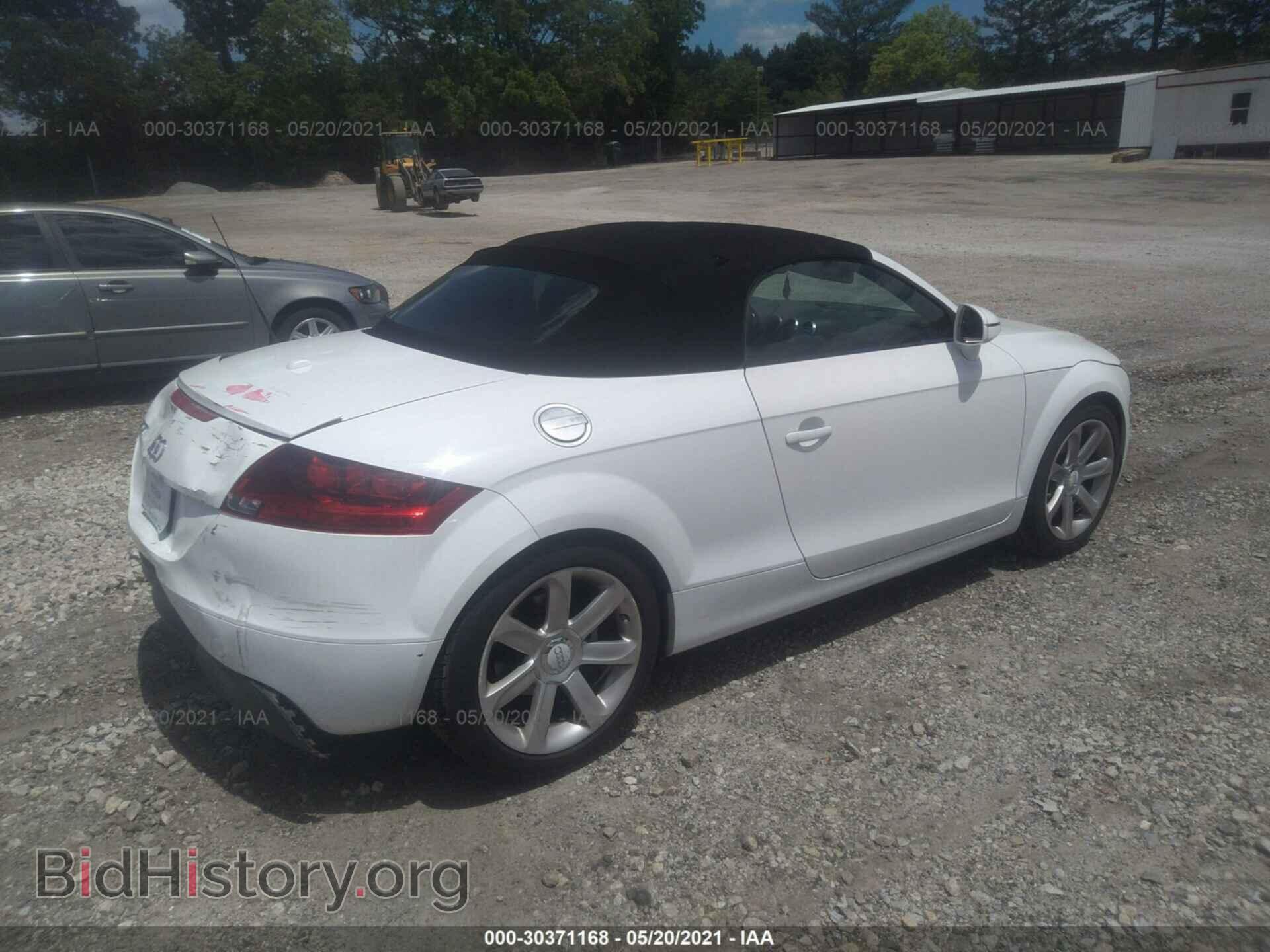 2008 AUDI TT - VIN: TRUMF38J881040594 - Фото 4