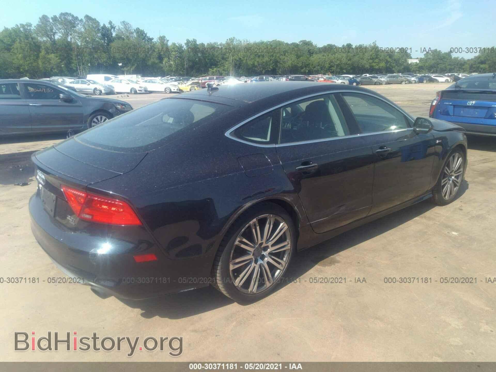 2012 AUDI A7 - VIN: WAUSGAFC5CN005047 - Фото 4