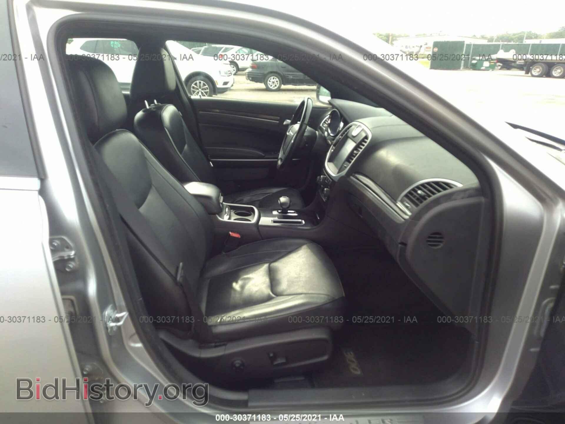 2014 CHRYSLER 300 - VIN: 2C3CCAKG3EH200995 - Фото 5