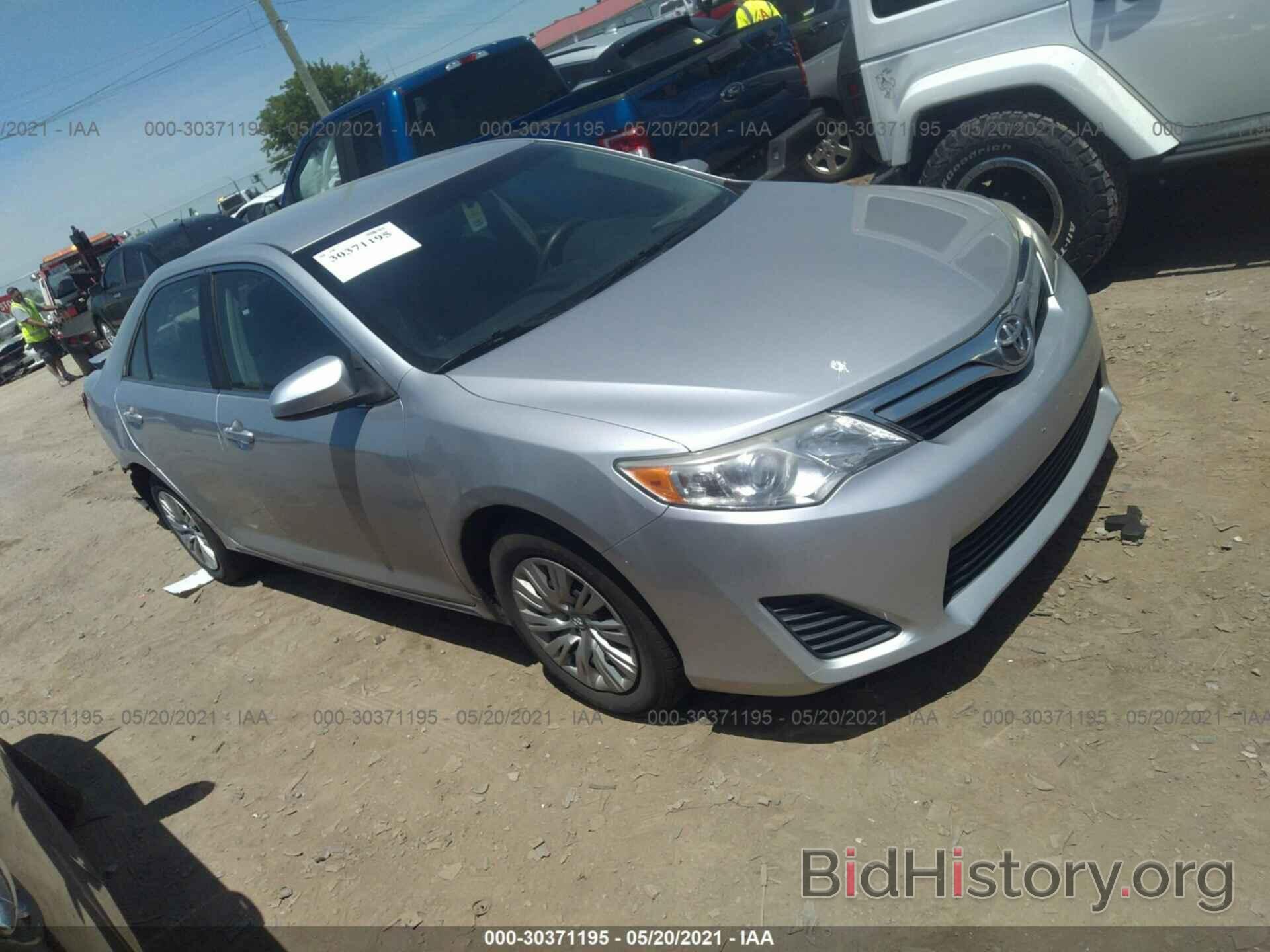 Photo 4T4BF1FK2DR314903 - TOYOTA CAMRY 2013