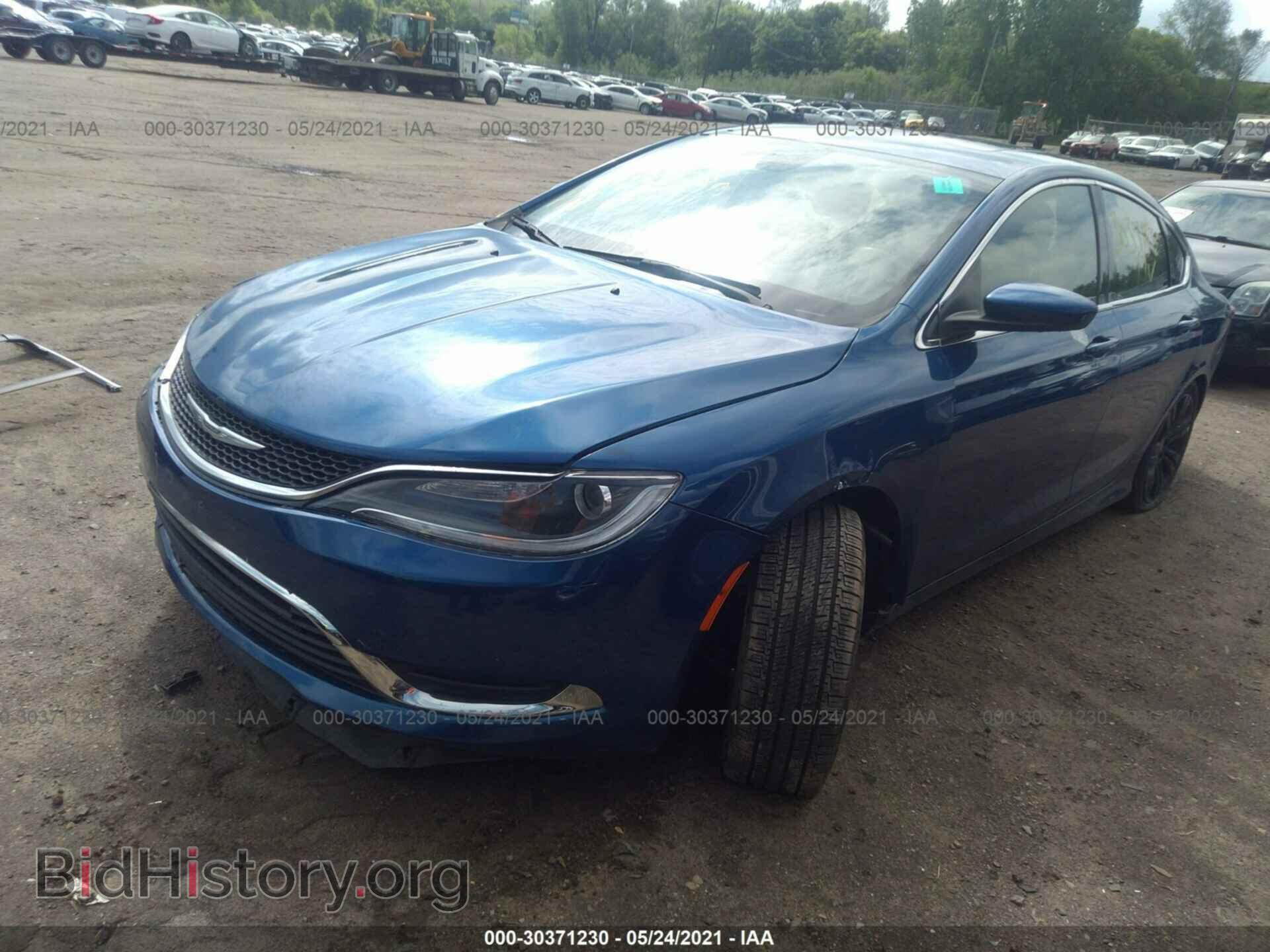 2016 CHRYSLER 200 - VIN: 1C3CCCAB6GN119243 - Фото 2