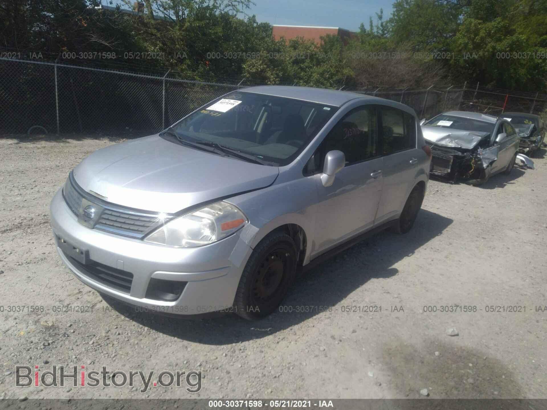 2009 NISSAN VERSA - VIN: 3N1BC13E69L427876 - Фото 2