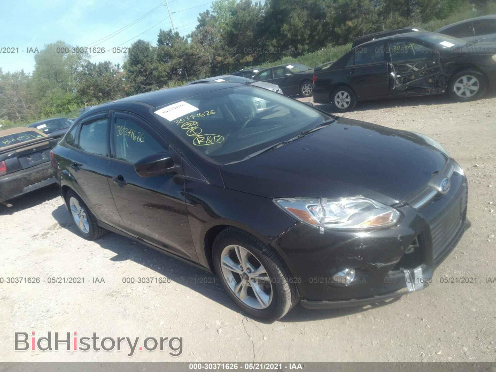 Photo 1FAHP3F23CL174856 - FORD FOCUS 2012