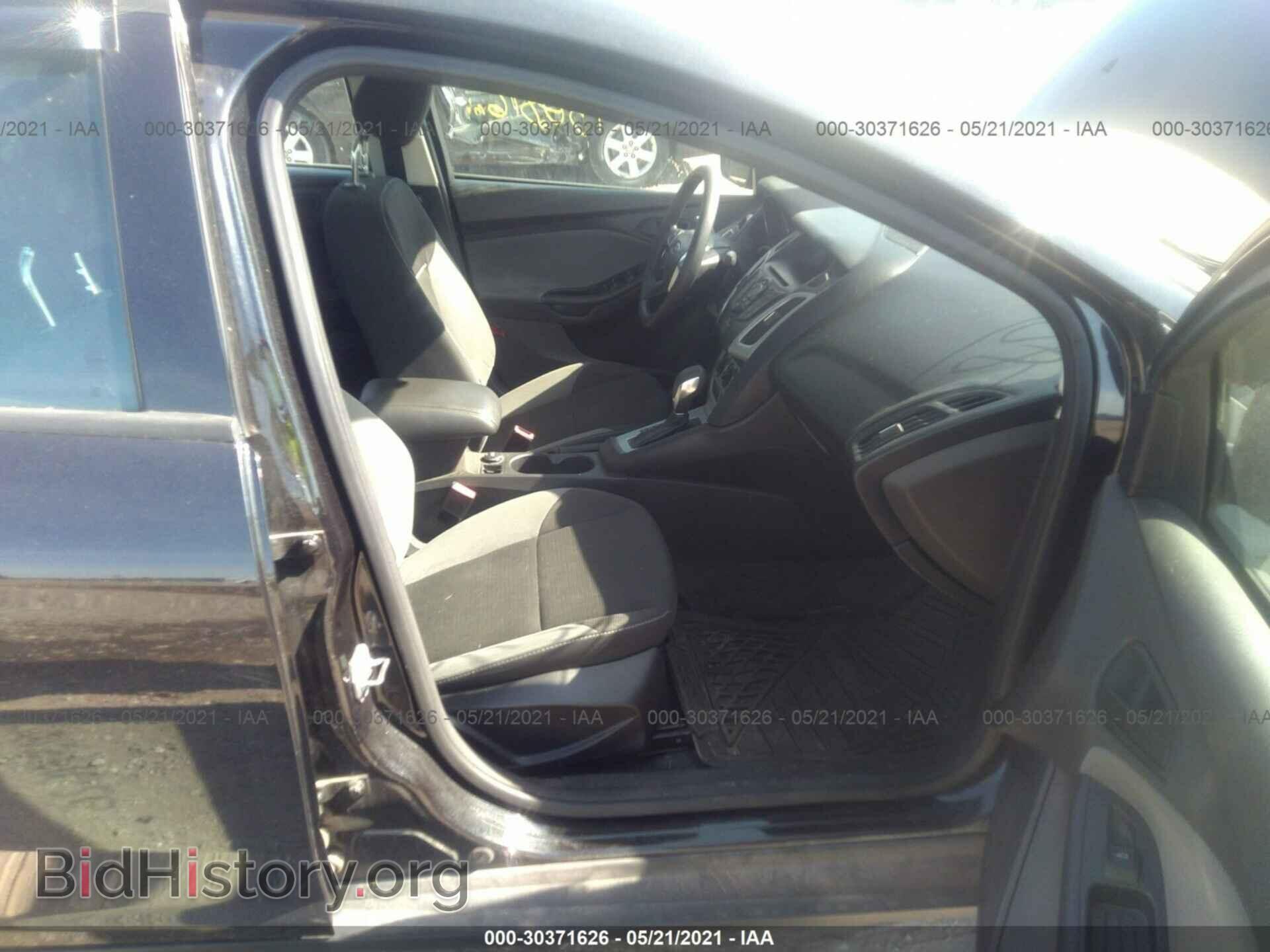 2012 FORD FOCUS - VIN: 1FAHP3F23CL174856 - Photo 5