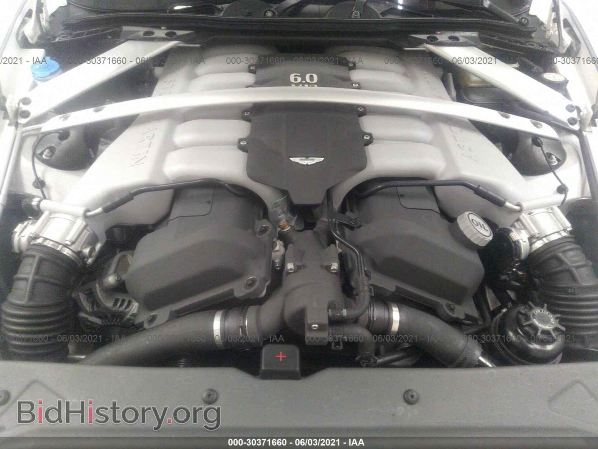 2011 ASTON MARTIN DB9 - VIN: SCFFDAAE7BGA13082 - Фото 10