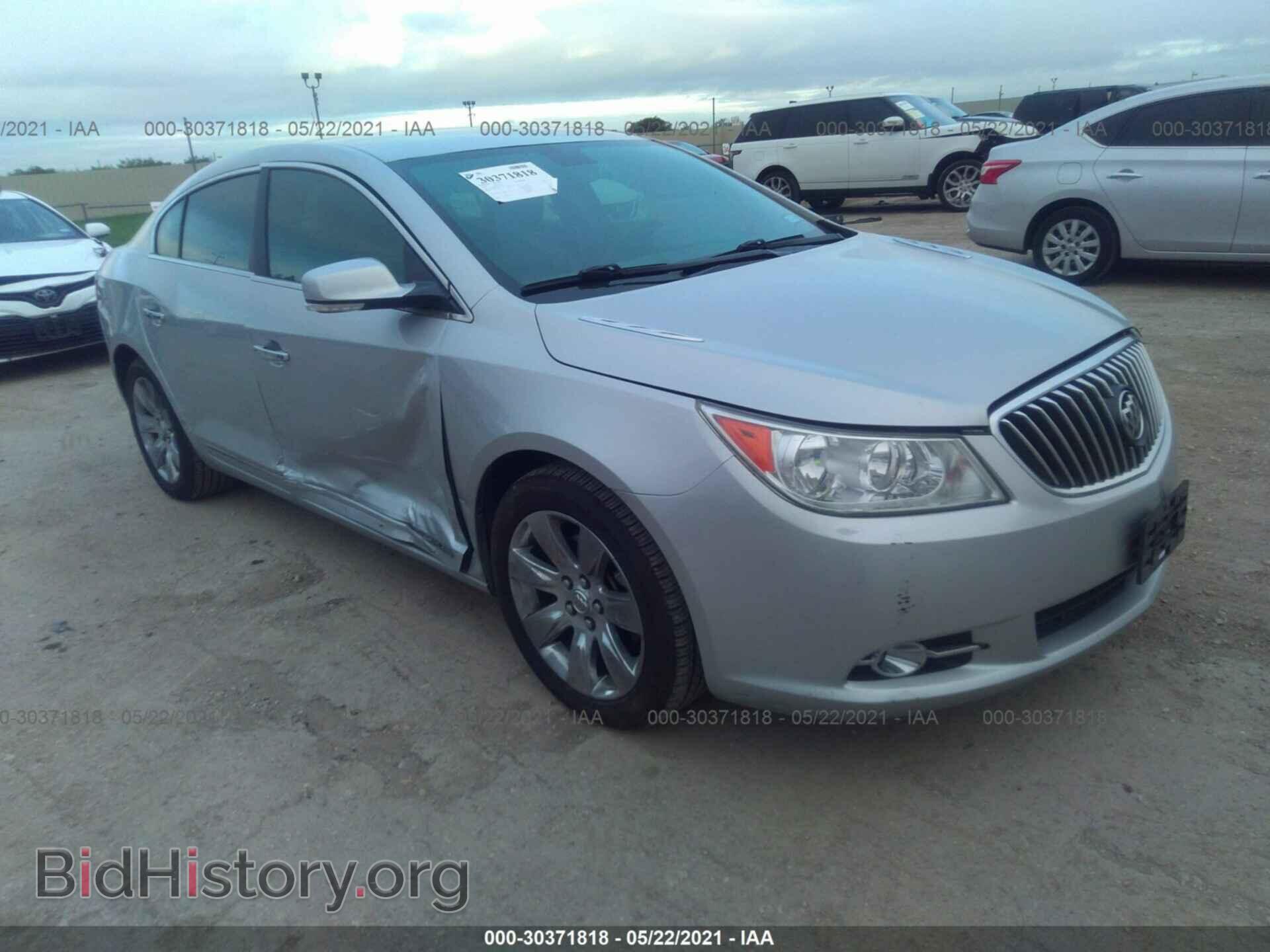Photo 1G4GH5E34DF123774 - BUICK LACROSSE 2013