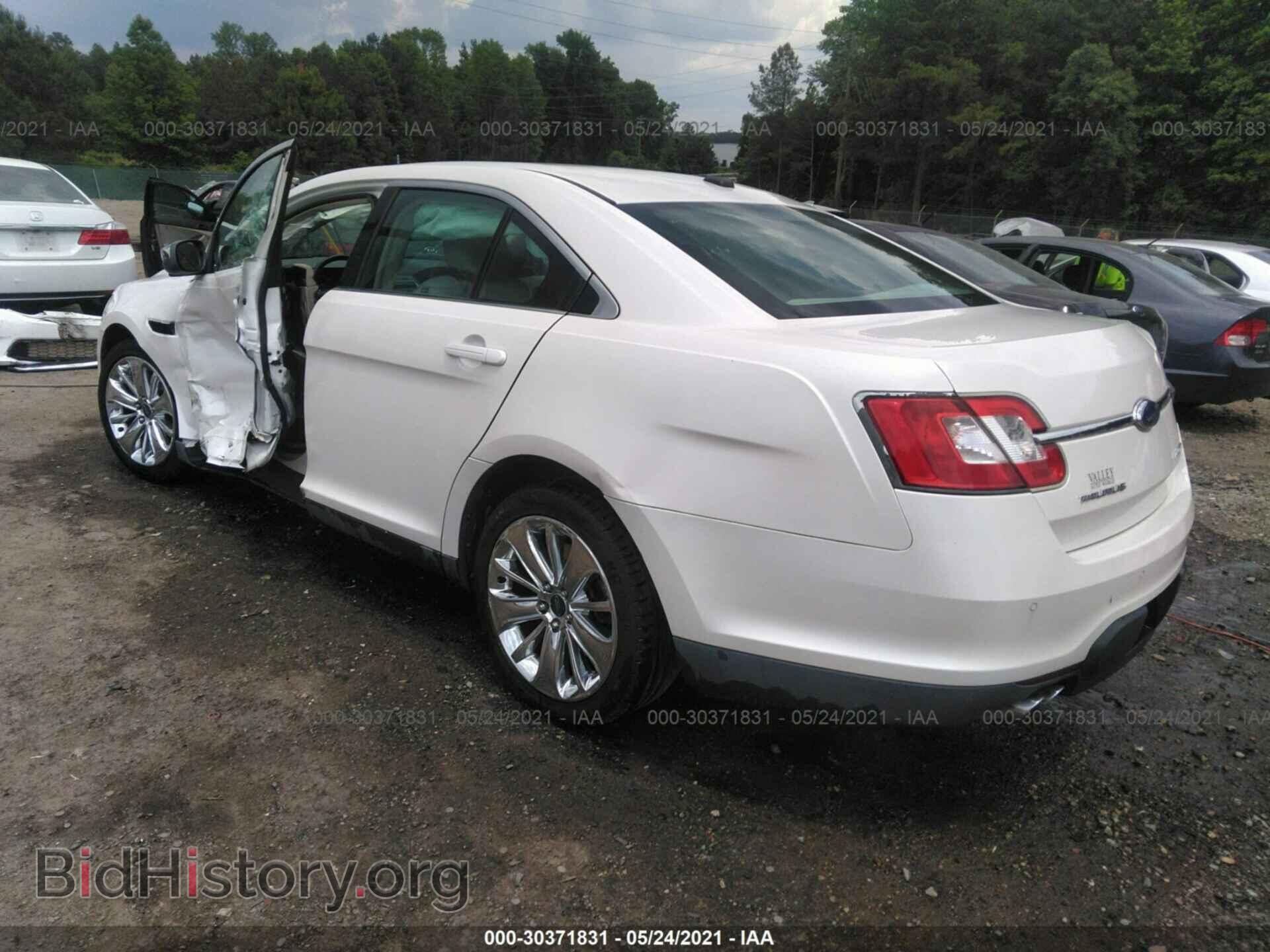 2010 FORD TAURUS - VIN: 1FAHP2FW5AG131560 - Фото 3