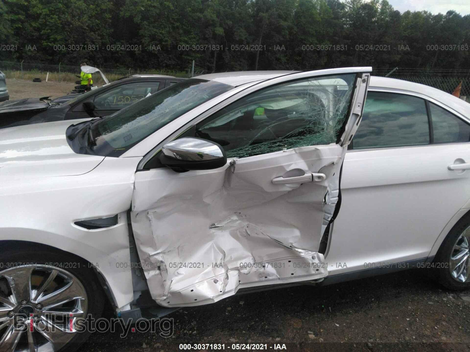 2010 FORD TAURUS - VIN: 1FAHP2FW5AG131560 - Фото 6