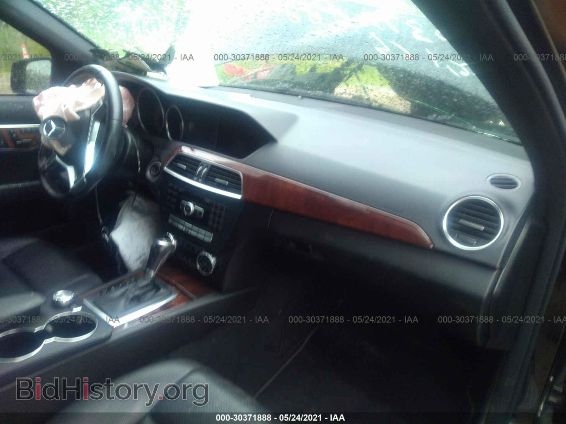 2012 MERCEDES-BENZ C-CLASS - VIN: WDDGF8BB6CR220694 - Фото 5