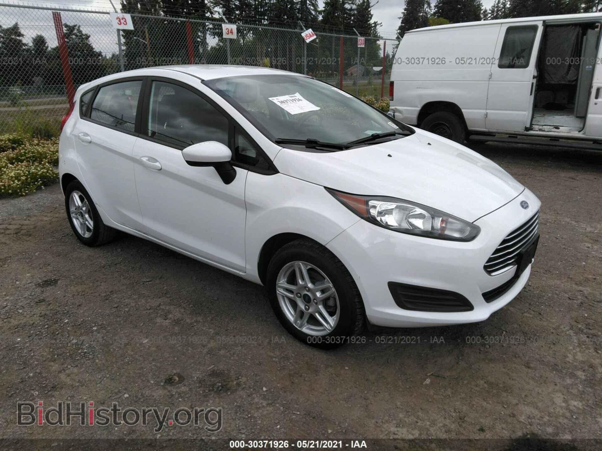 Фотография 3FADP4EJ4HM123997 - FORD FIESTA 2017