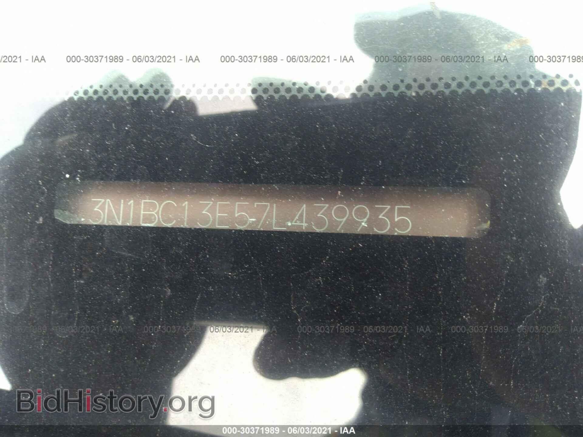 2007 NISSAN VERSA - VIN: 3N1BC13E57L439935 - Фото 9