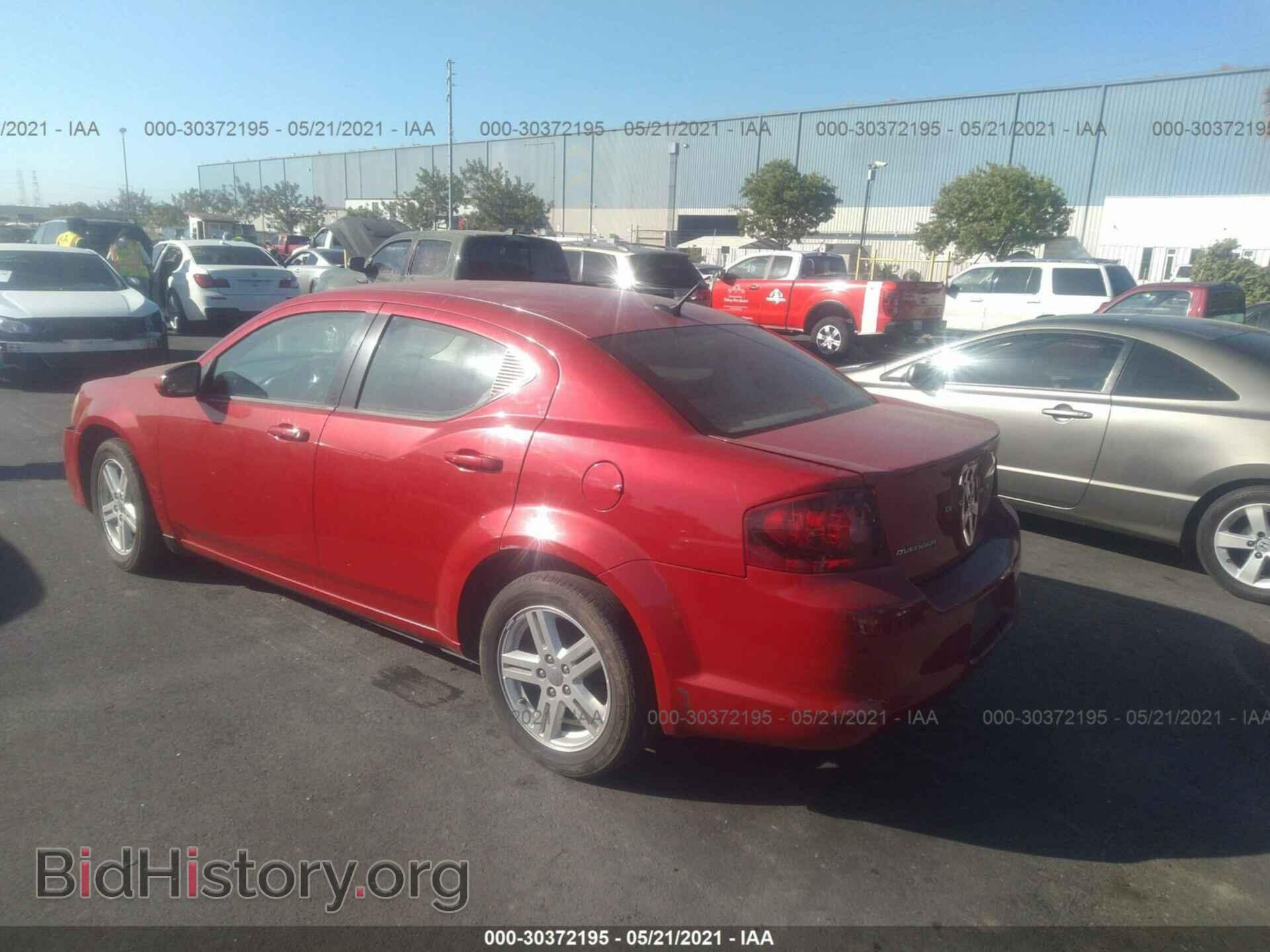 2011 DODGE AVENGER - VIN: 1B3BD1FB5BN537112 - Фото 3