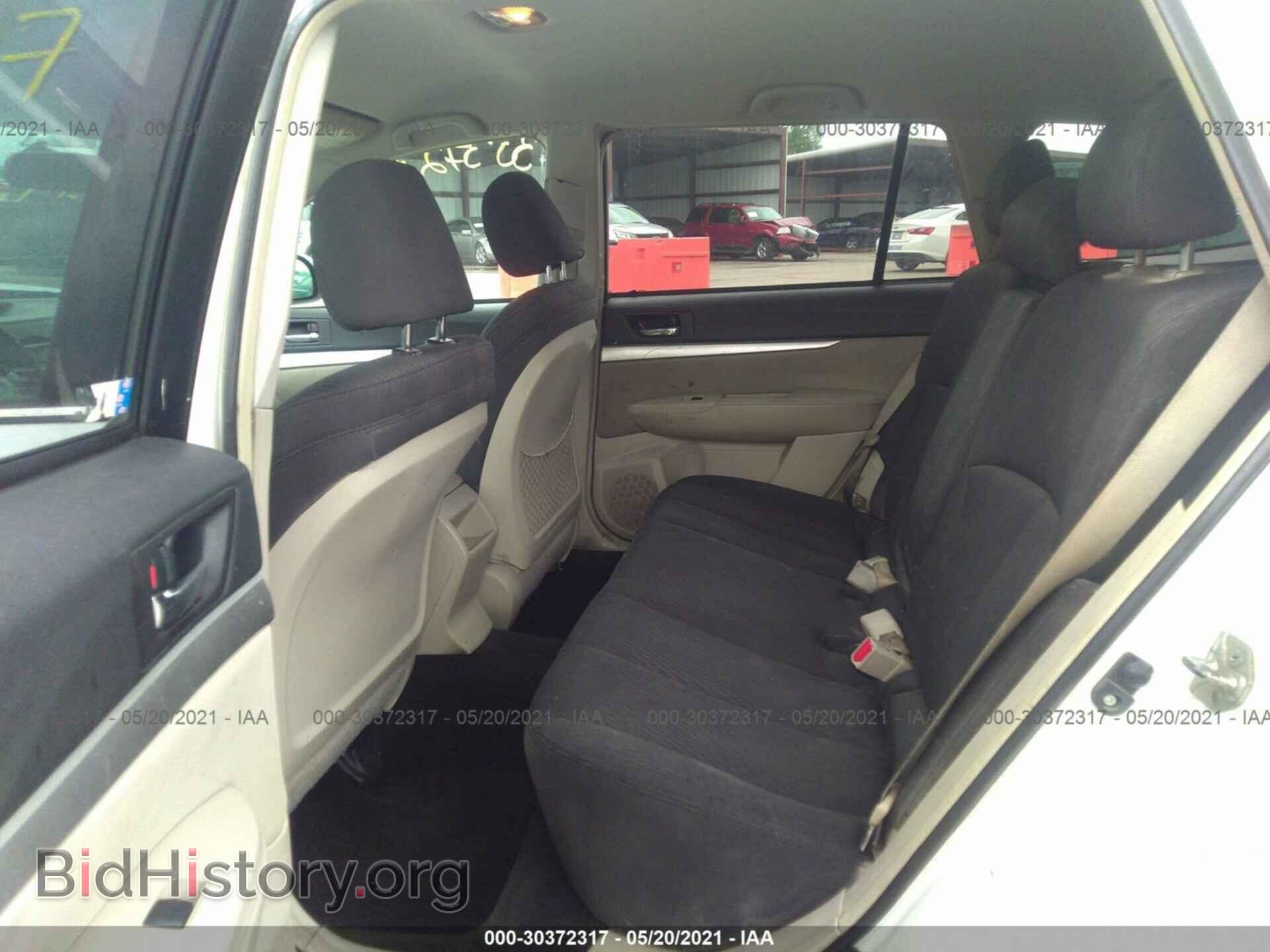 2011 SUBARU OUTBACK - VIN: 4S4BRBCC2B3419075 - Фото 8