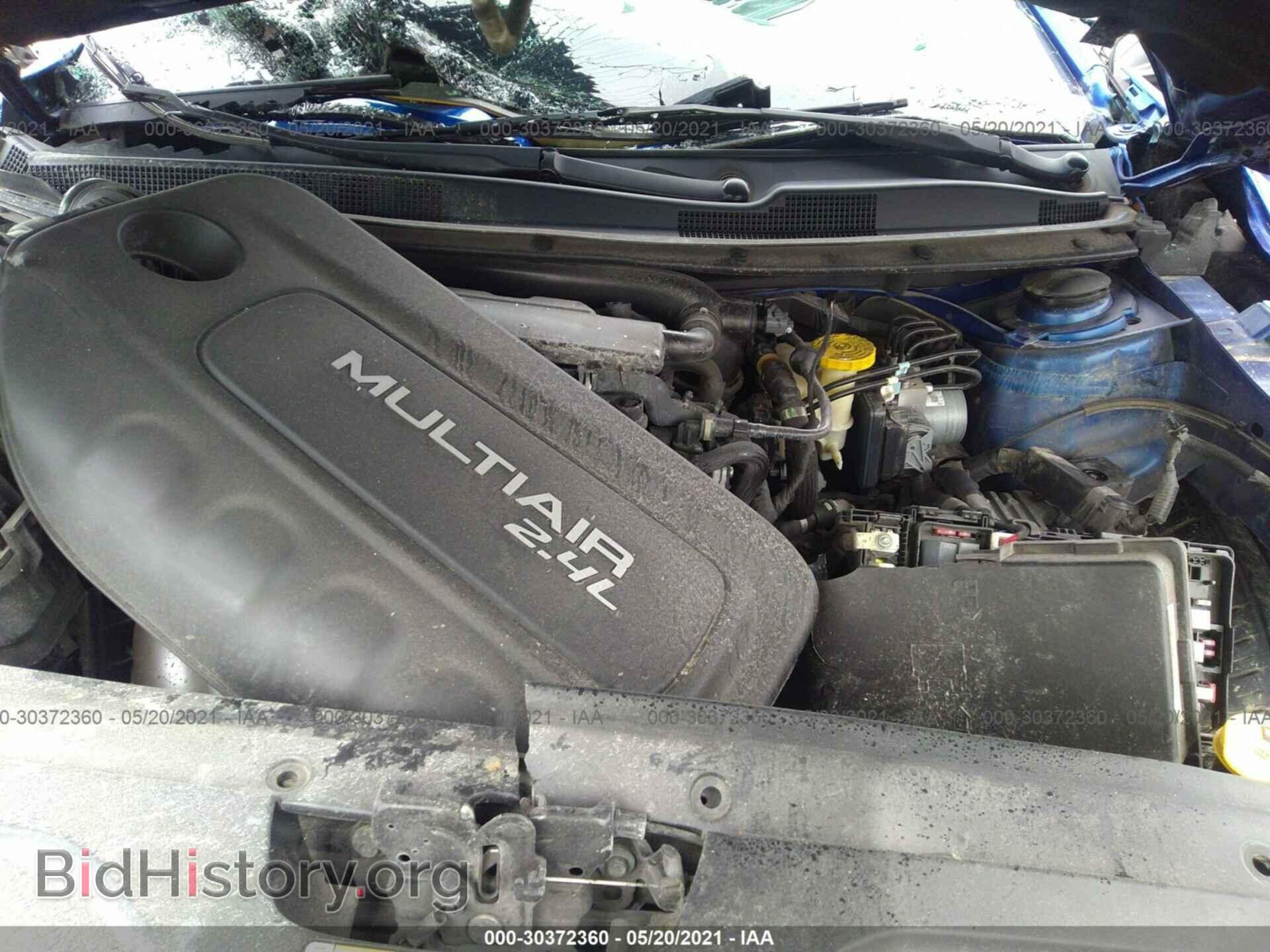 2015 CHRYSLER 200 - VIN: 1C3CCCAB3FN651564 - Photo 10