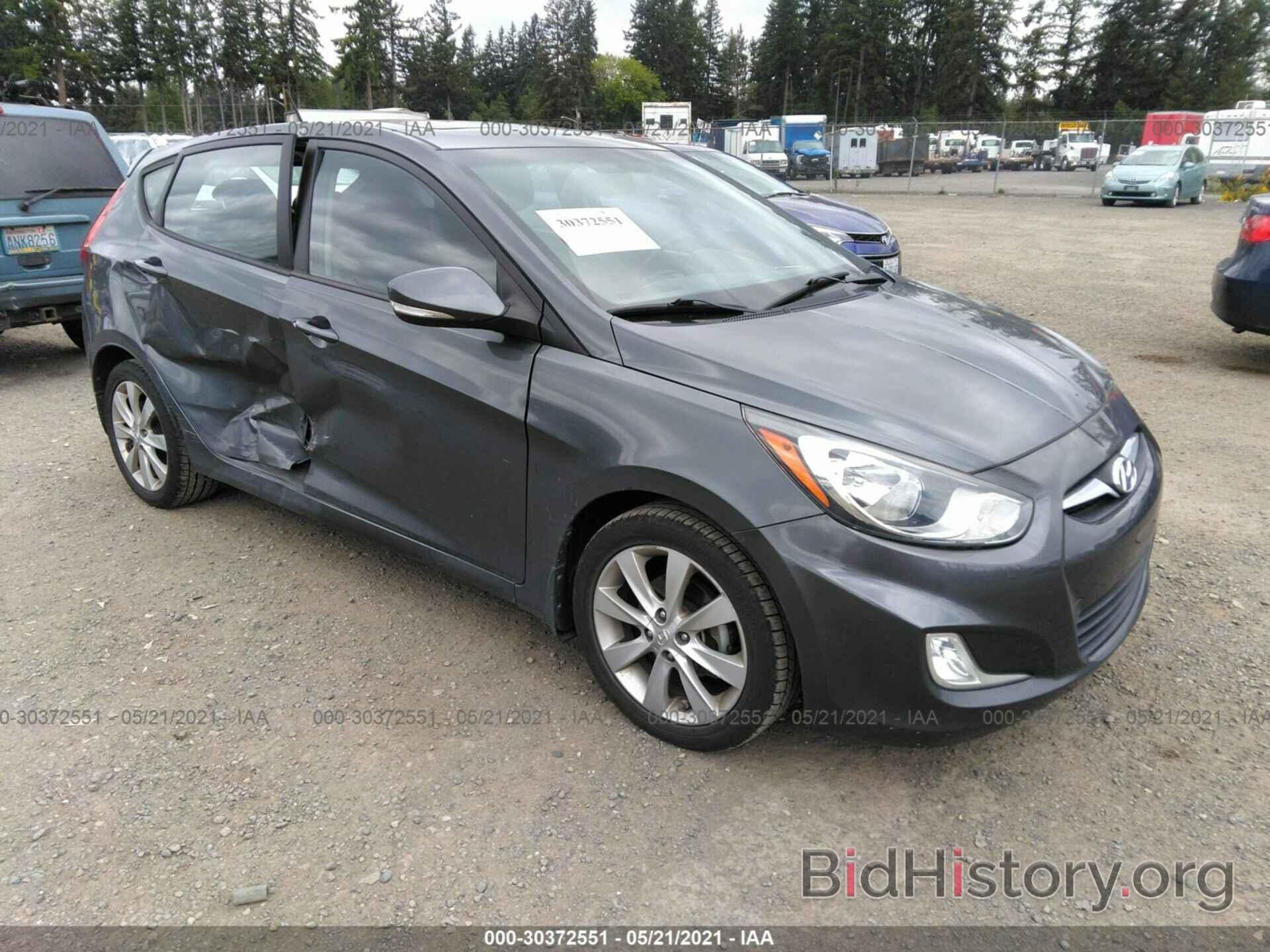 Photo KMHCU5AE7DU079654 - HYUNDAI ACCENT 2013