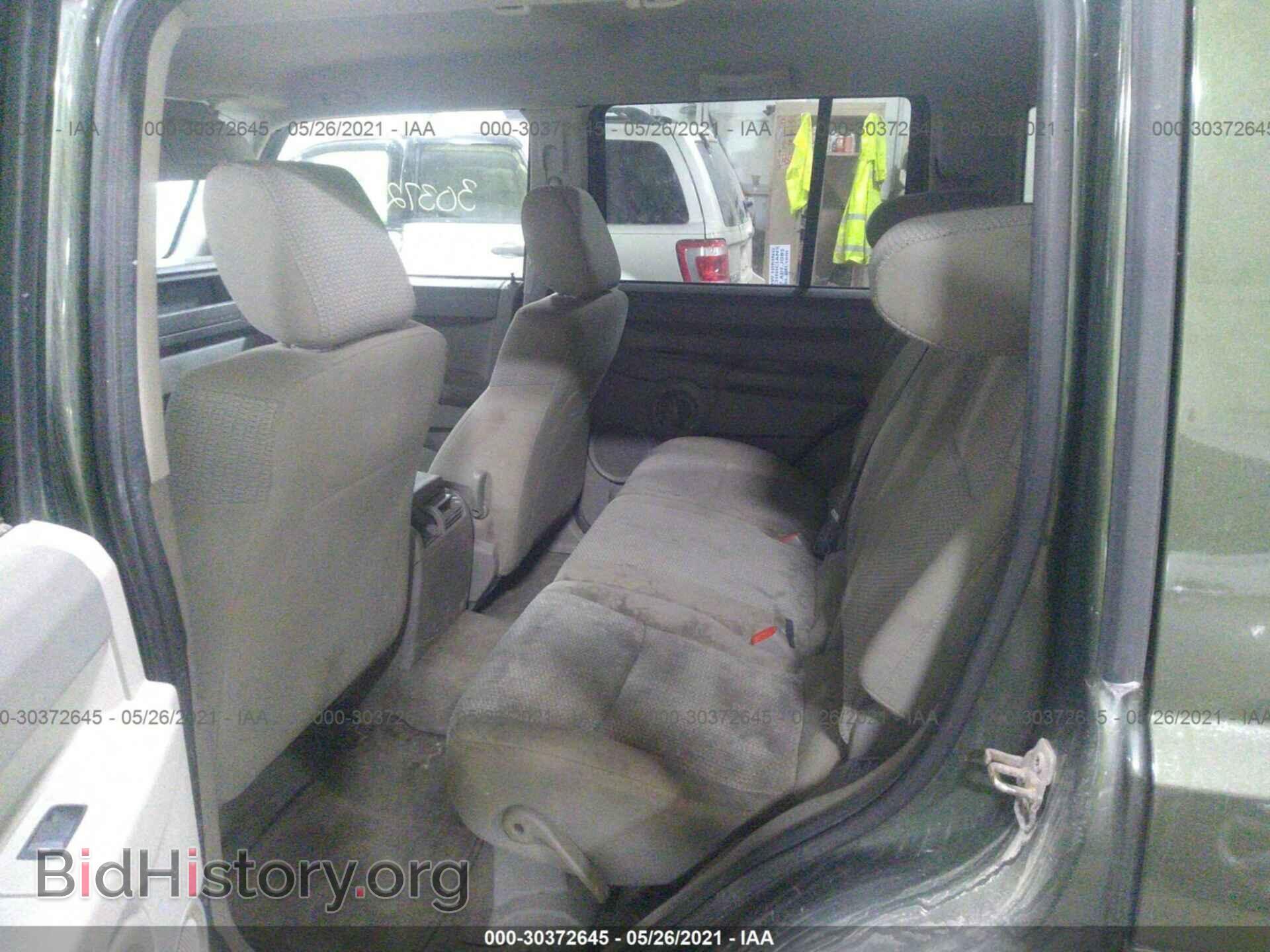 2007 JEEP COMMANDER - VIN: 1J8HG48K67C610773 - Фото 8