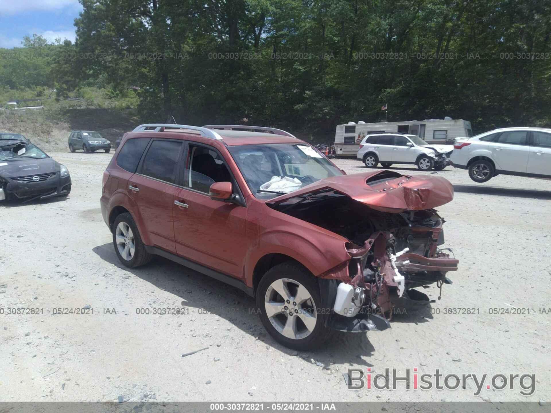 Photo JF2SHGGC7BH746011 - SUBARU FORESTER 2011