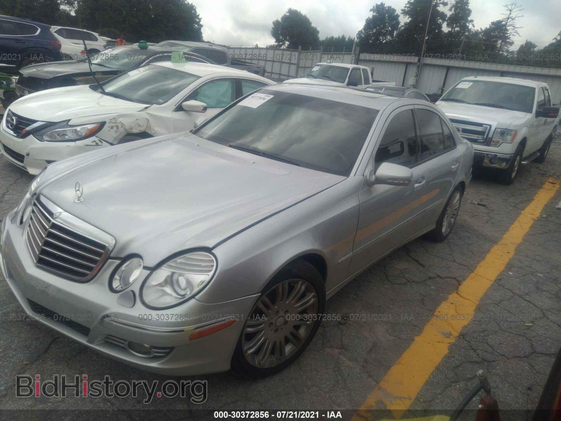 2008 MERCEDES-BENZ E-CLASS - VIN: WDBUF87X48B354331 - Фото 2