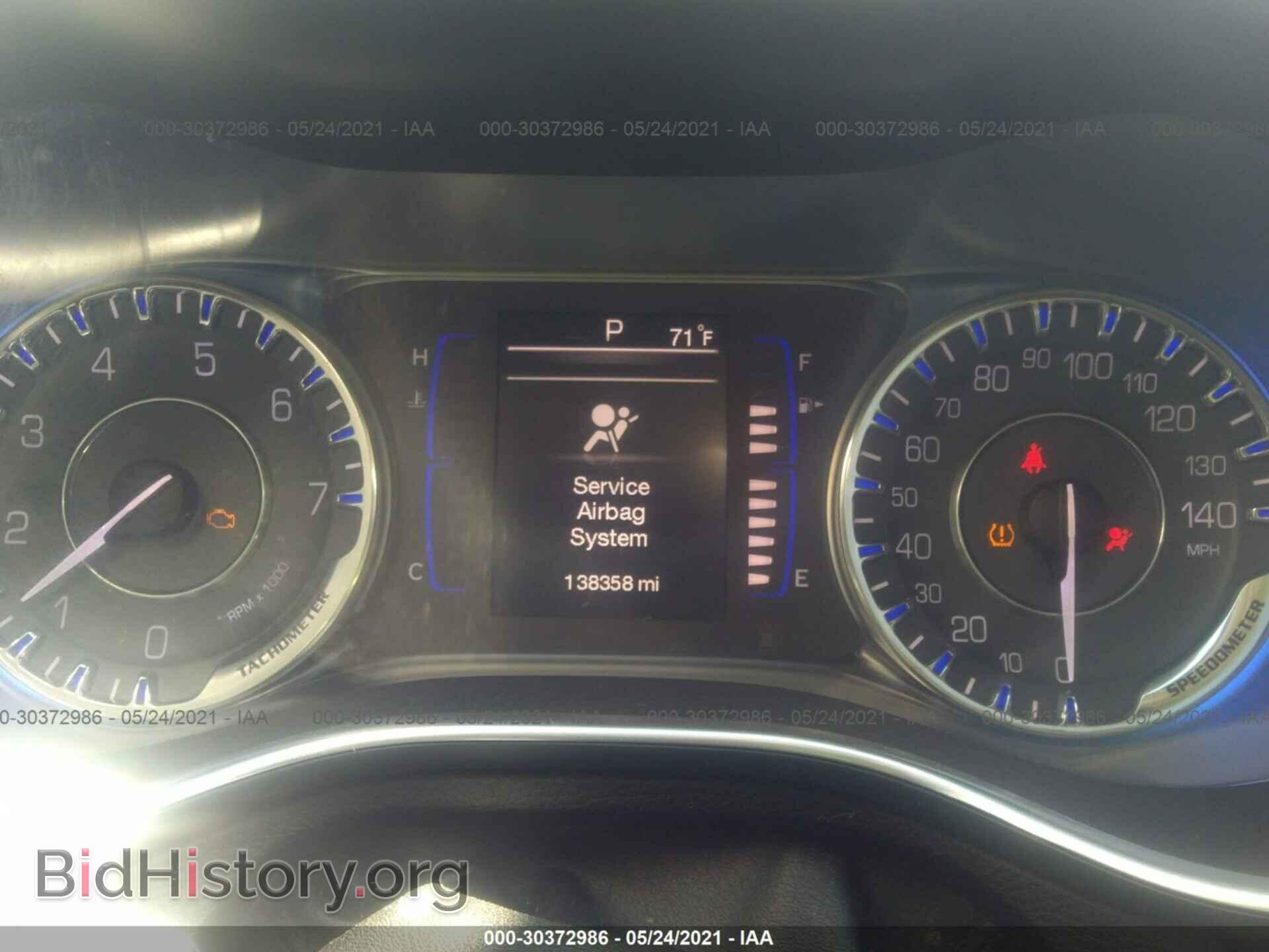 2015 CHRYSLER 200 - VIN: 1C3CCCAB9FN722797 - Фото 7