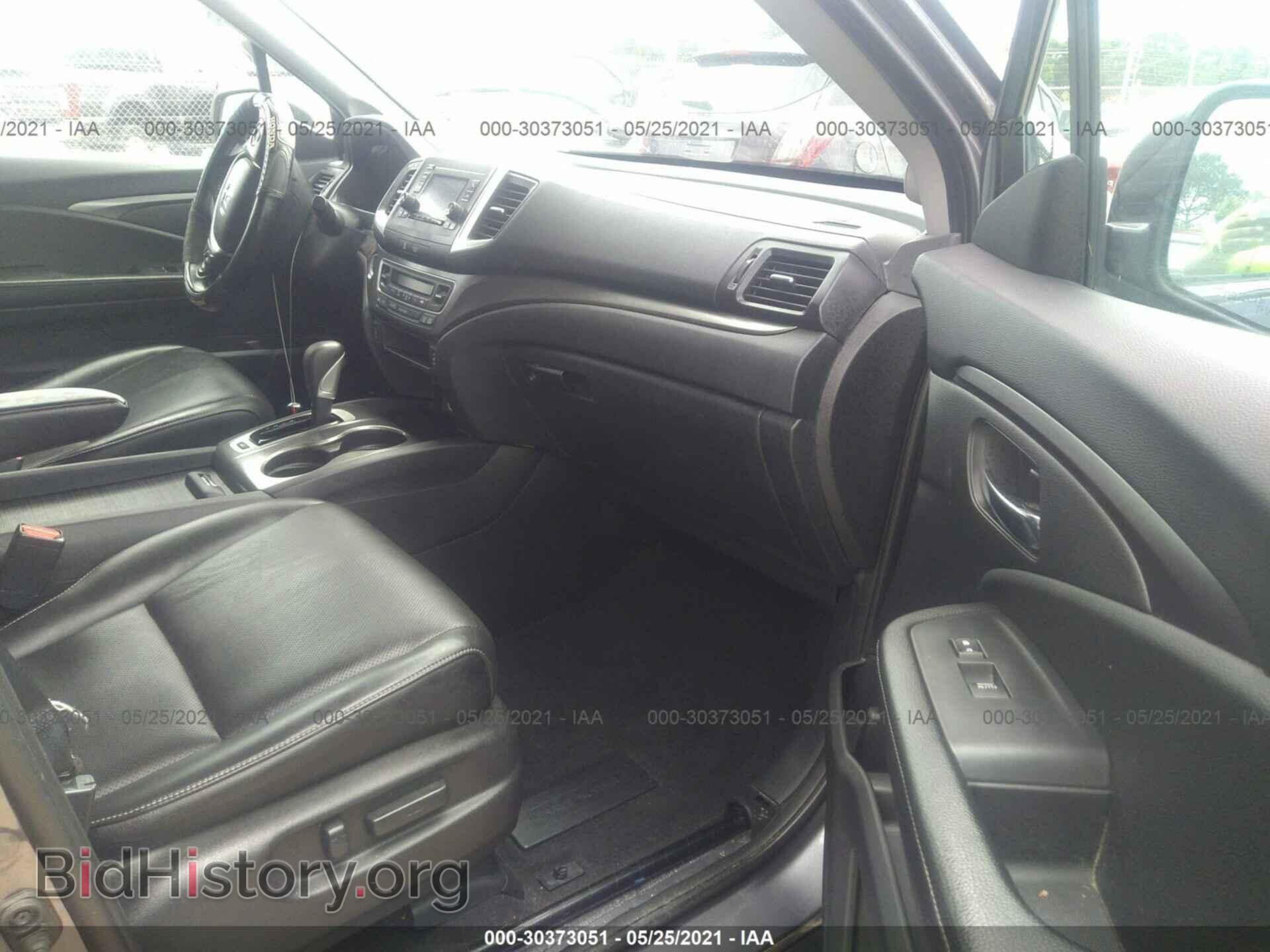 2017 HONDA RIDGELINE - VIN: 5FPYK3F57HB004214 - Фото 5