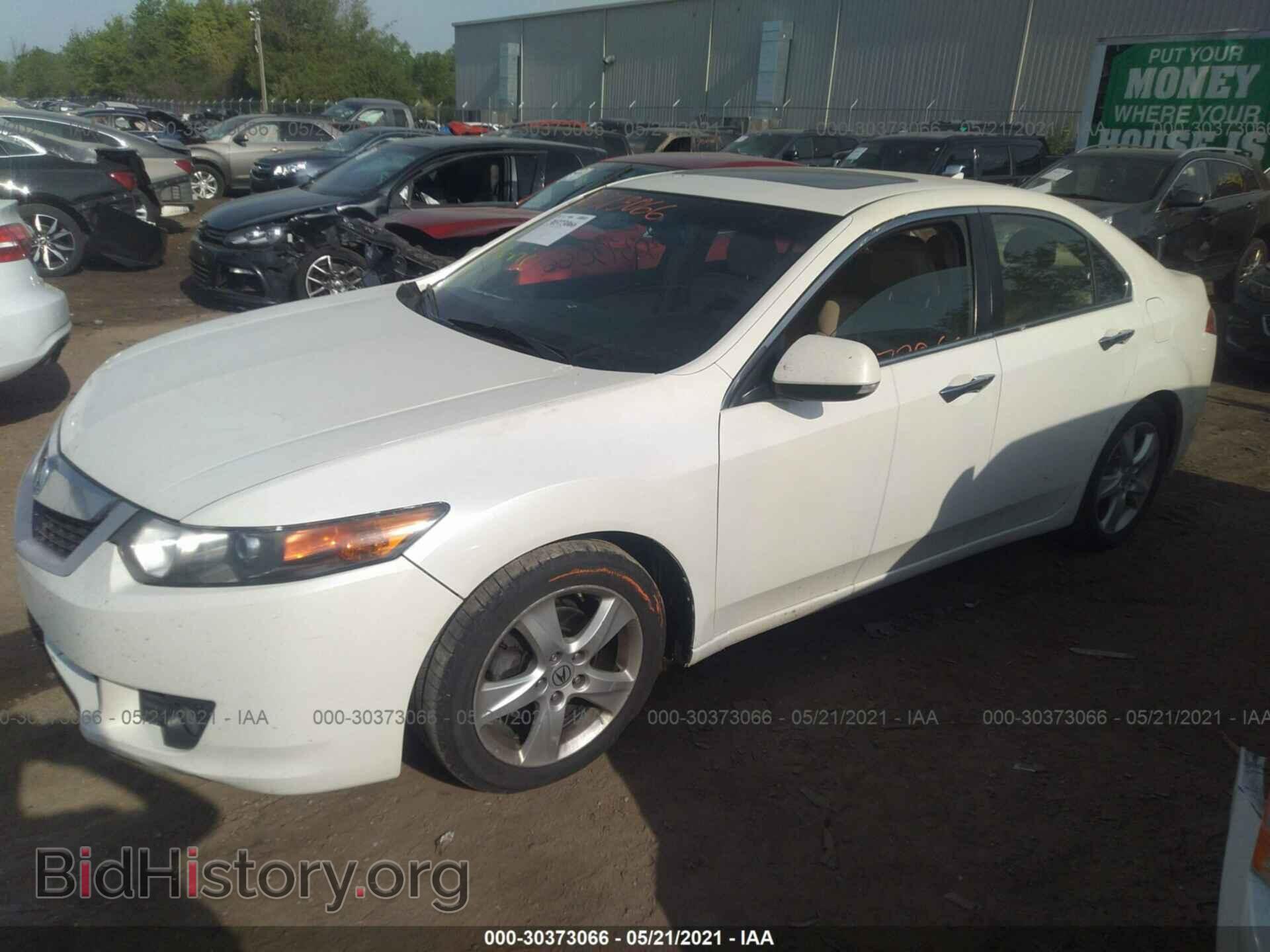 2010 ACURA TSX - VIN: JH4CU2F65AC013088 - Фото 2