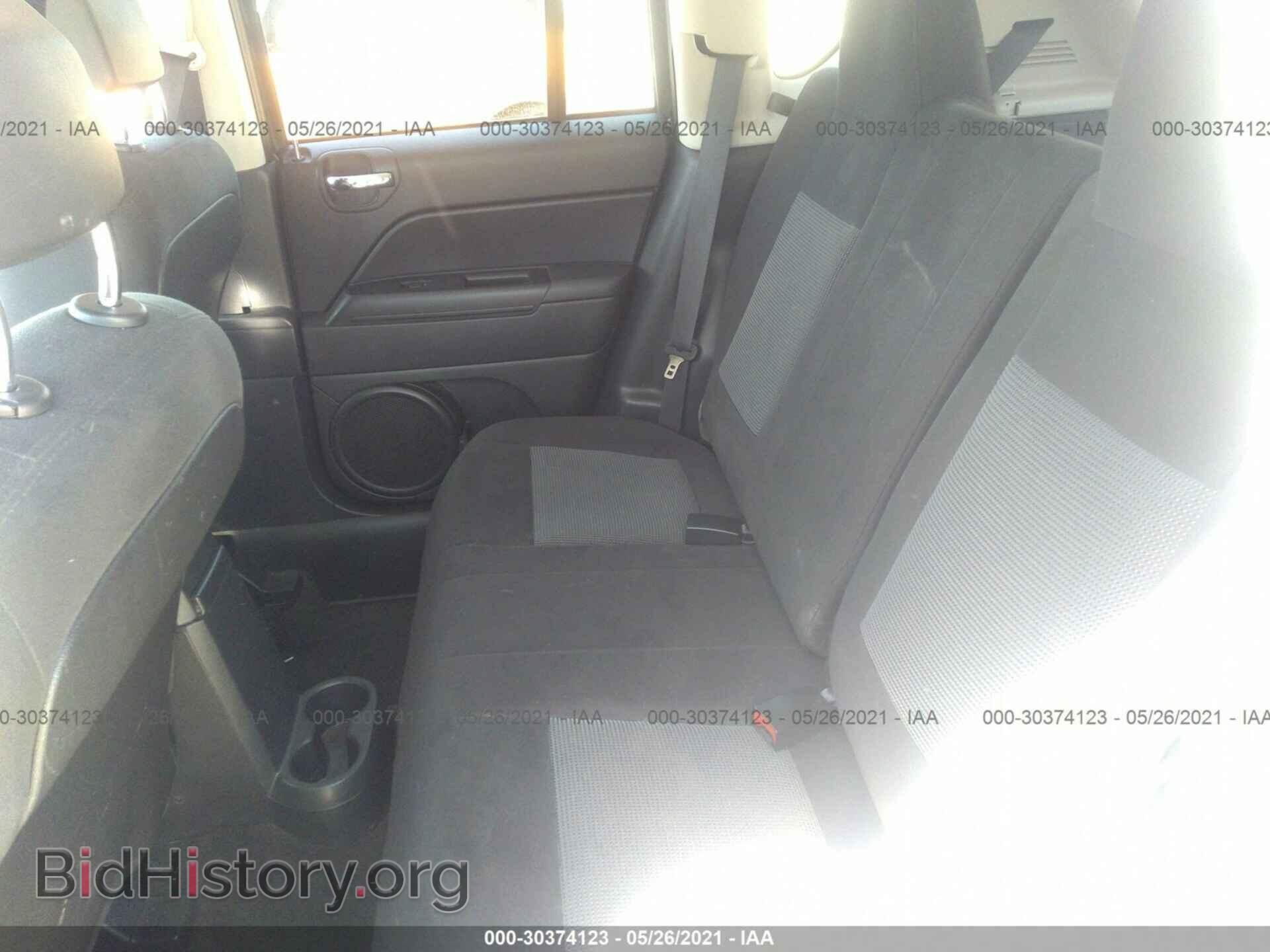 2016 JEEP COMPASS - VIN: 1C4NJCBA6GD688714 - Фото 8