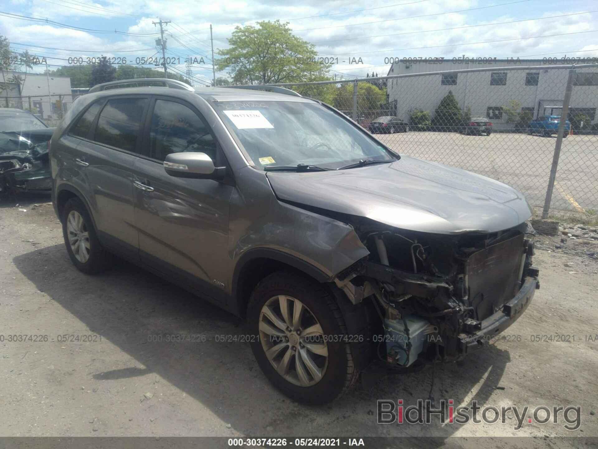 Photo 5XYKUDA27BG091298 - KIA SORENTO 2011