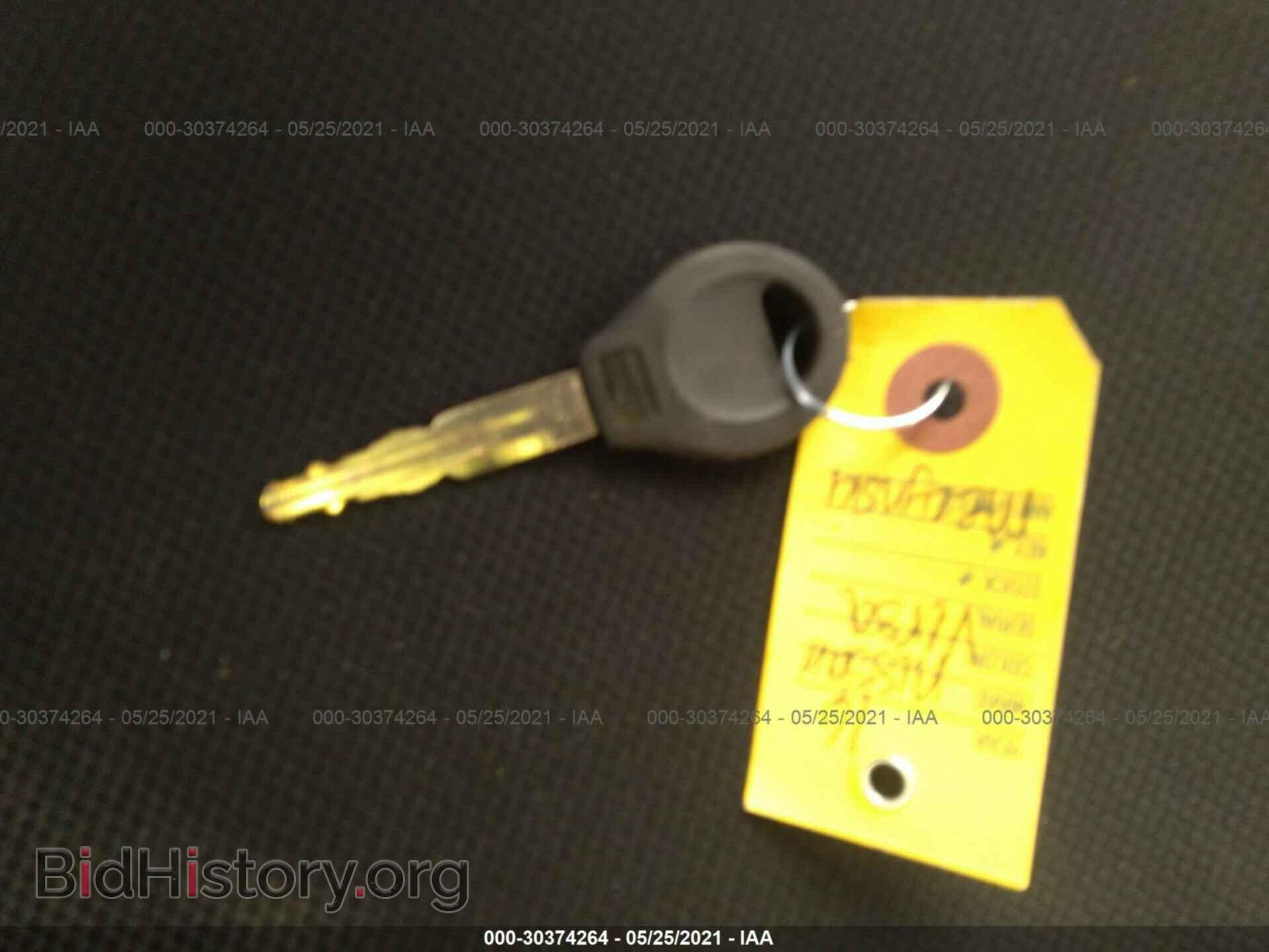 2016 NISSAN VERSA NOTE - VIN: 3N1CE2CP5GL368807 - Фото 11