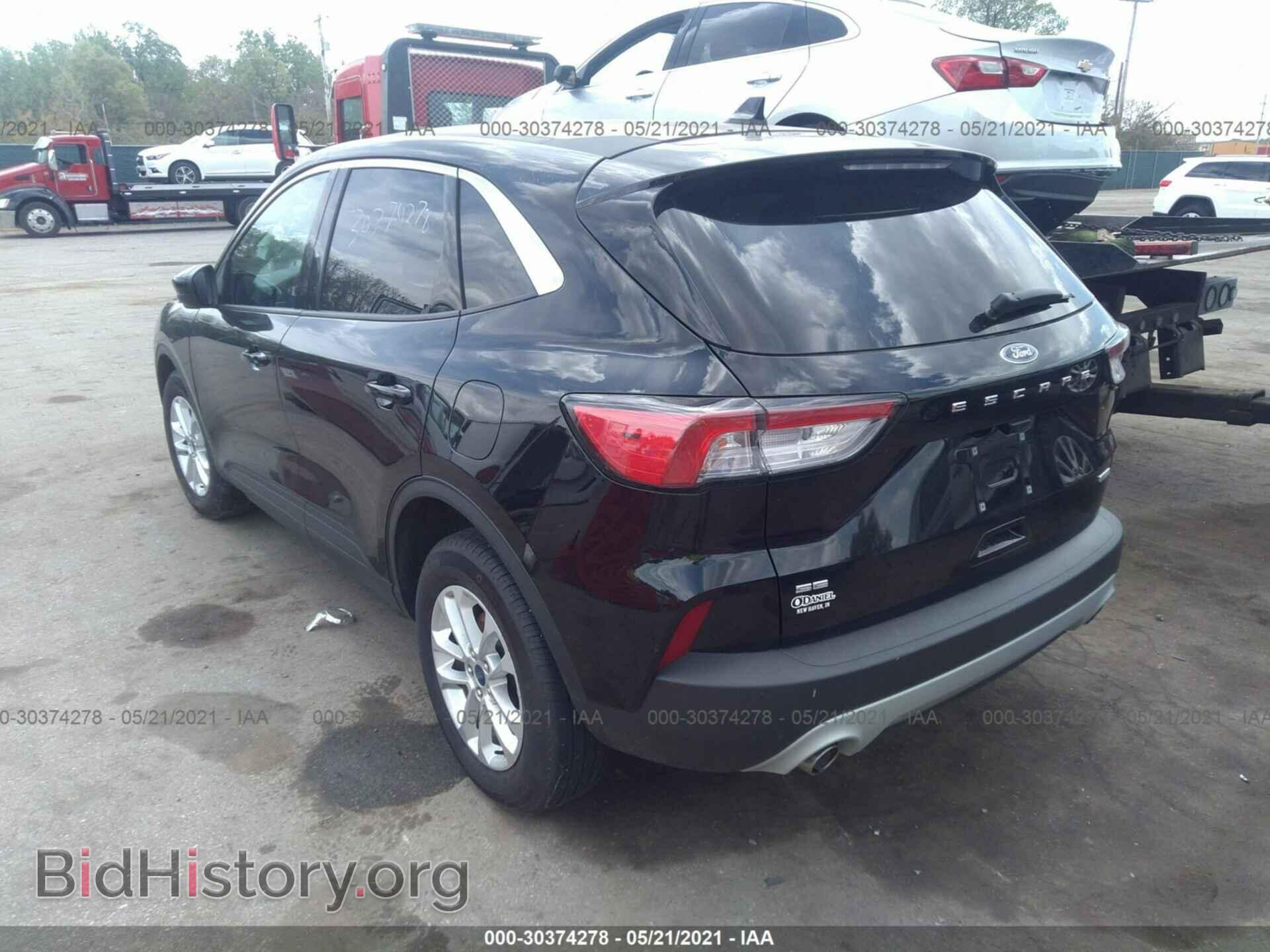 2020 FORD ESCAPE - VIN: 1FMCU0G63LUA53862 - Фото 3