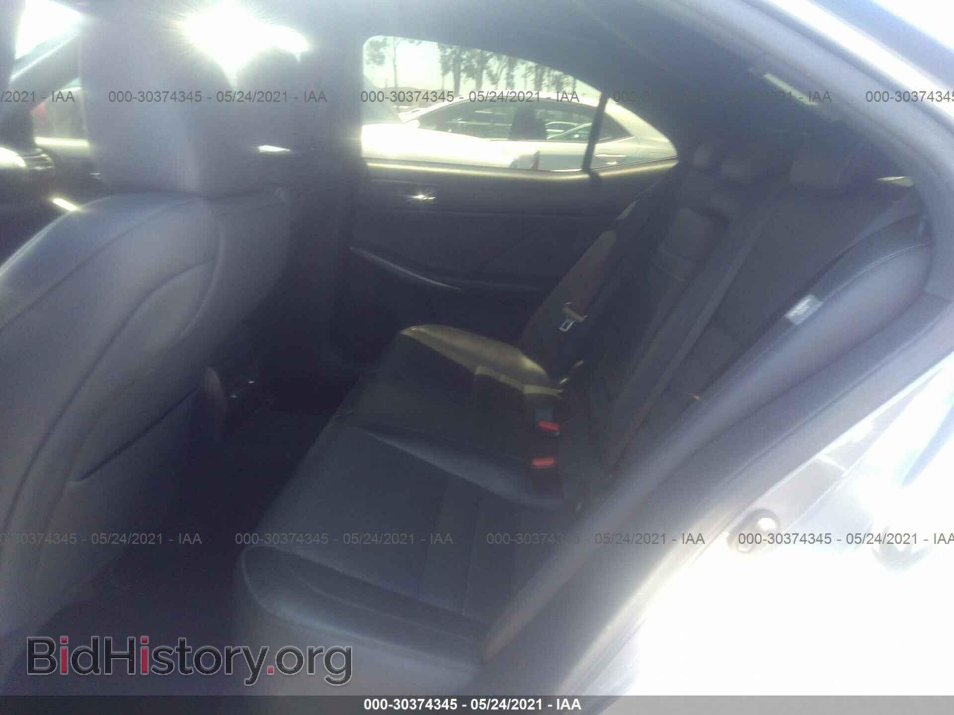 2016 LEXUS IS 200T - VIN: JTHBA1D21G5023631 - Фото 8