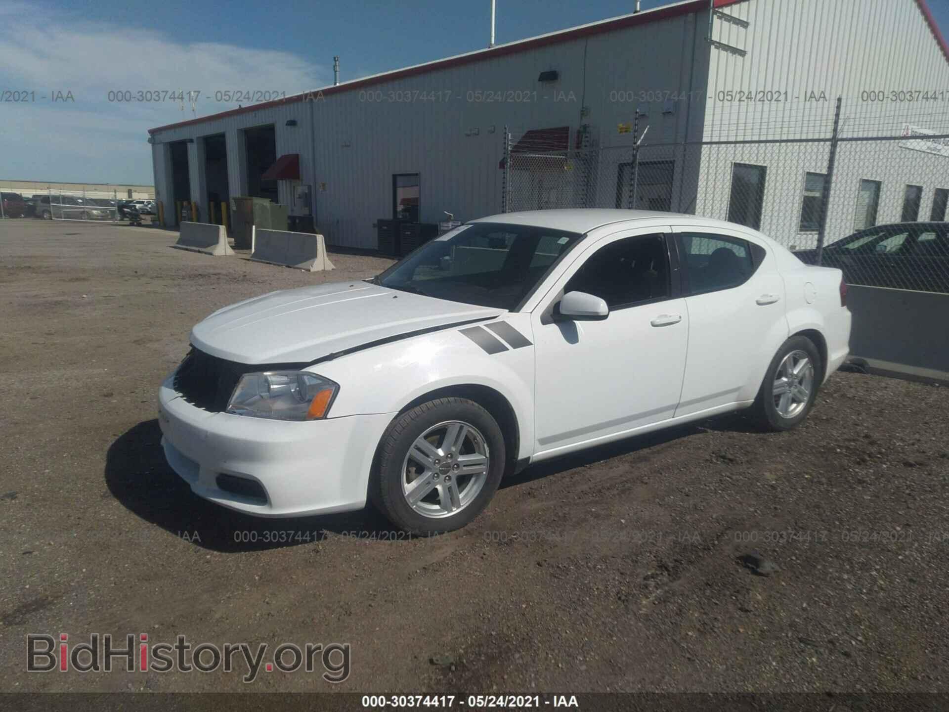2011 DODGE AVENGER - VIN: 1B3BD1FB7BN565008 - Фото 2