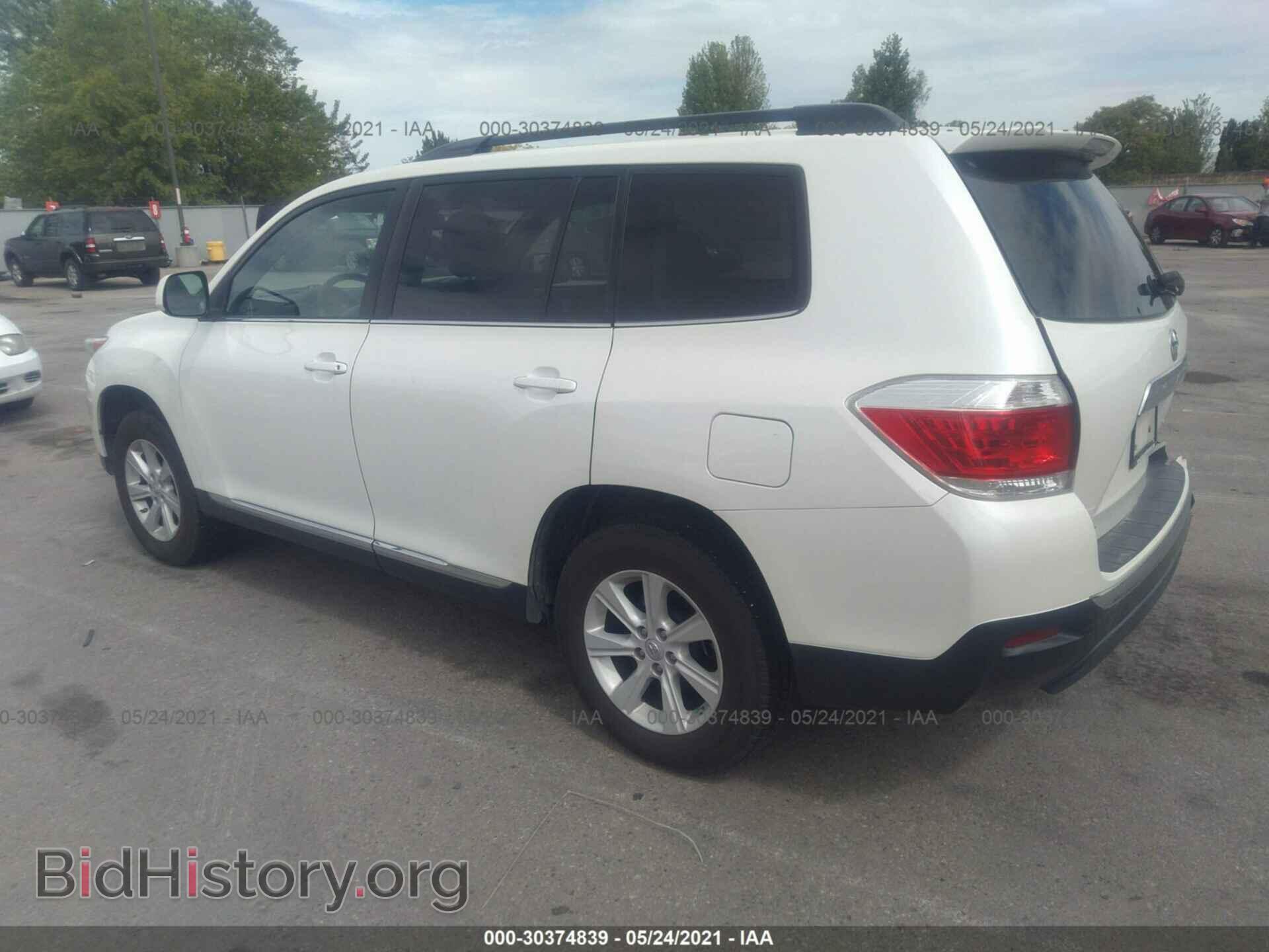 2012 TOYOTA HIGHLANDER - VIN: 5TDBK3EH8CS104269 - Фото 3