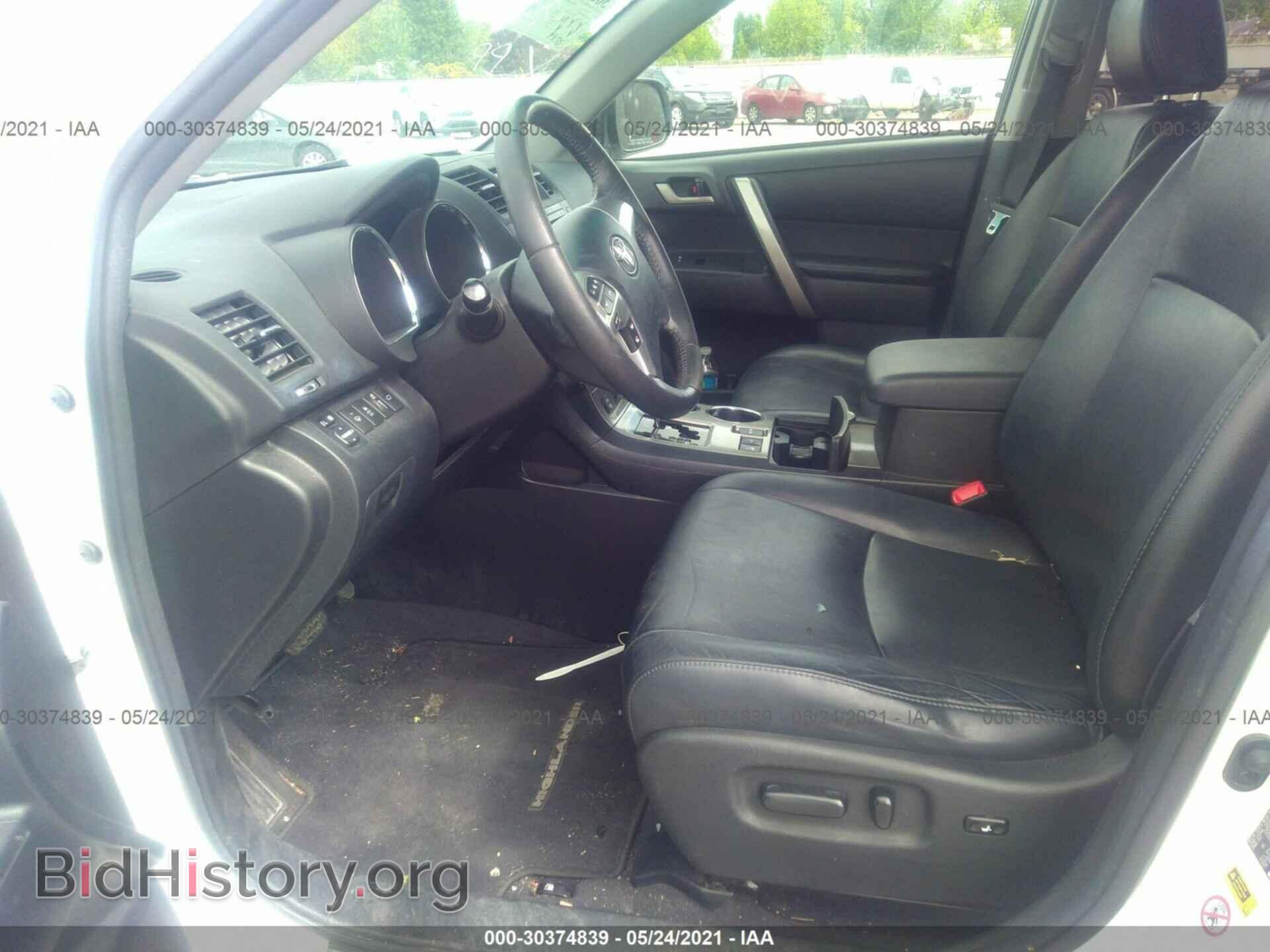2012 TOYOTA HIGHLANDER - VIN: 5TDBK3EH8CS104269 - Фото 5