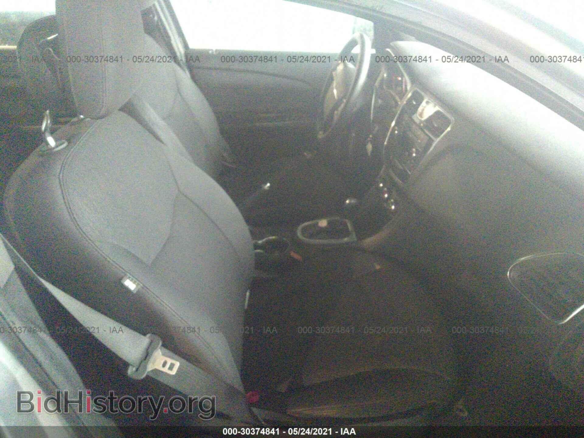 2013 CHRYSLER 200 - VIN: 1C3CCBAB2DN640269 - Photo 5