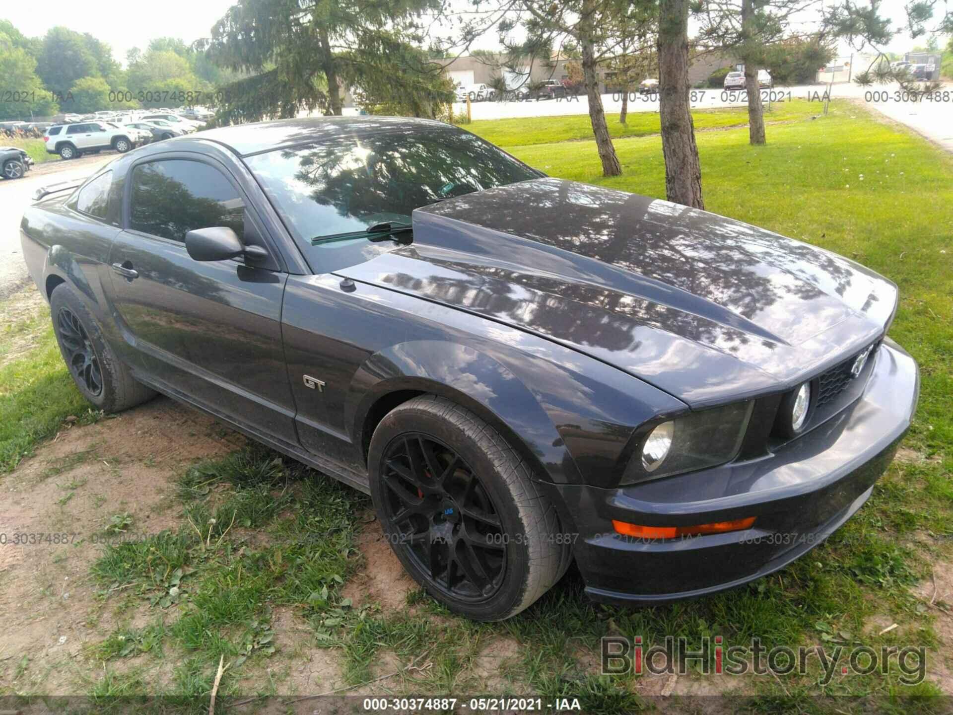 Photo 1ZVHT82H175199663 - FORD MUSTANG 2007