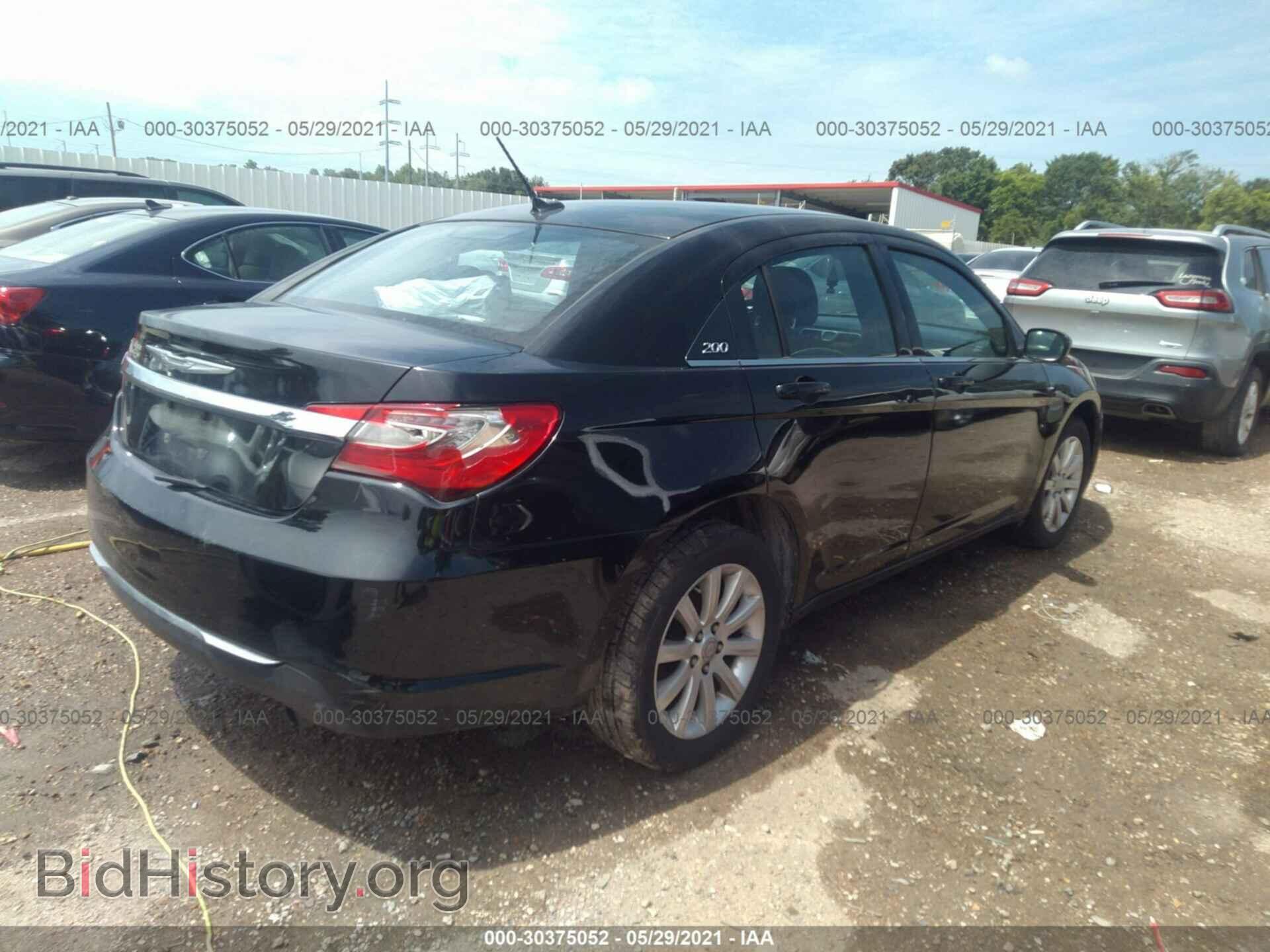 2013 CHRYSLER 200 - VIN: 1C3CCBBB7DN764035 - Фото 4