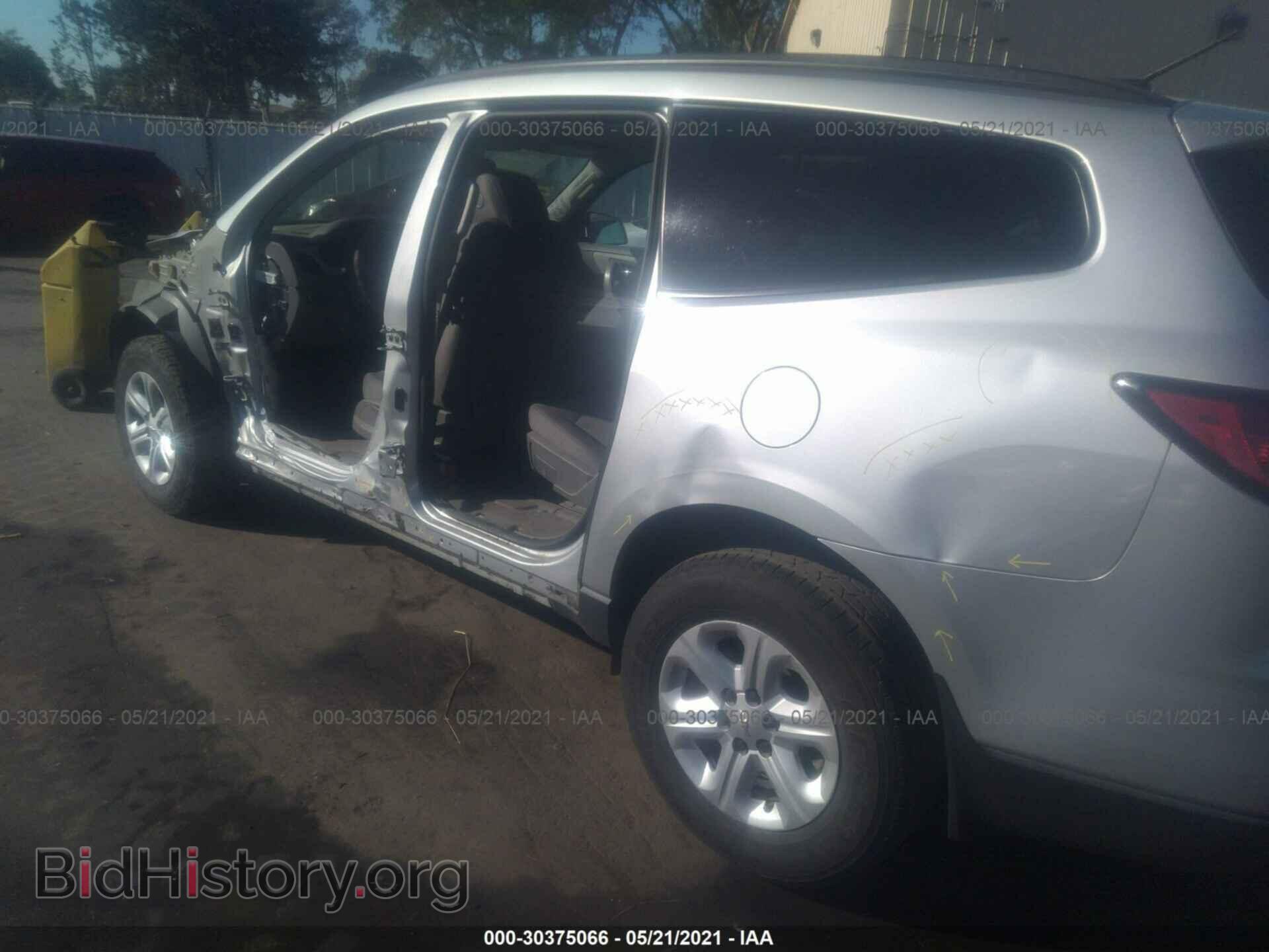2017 CHEVROLET TRAVERSE - VIN: 1GNKRFEDXHJ174538 - Фото 6