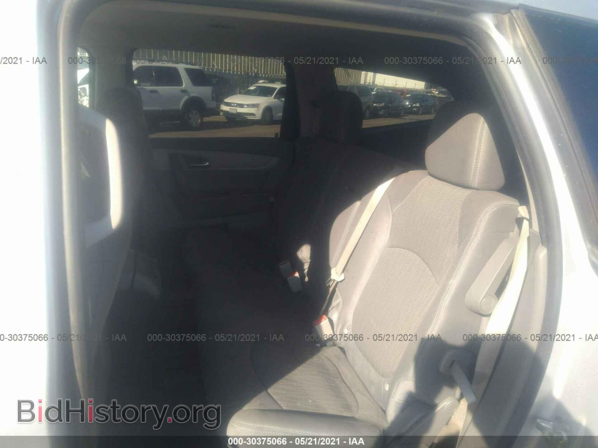 2017 CHEVROLET TRAVERSE - VIN: 1GNKRFEDXHJ174538 - Фото 8