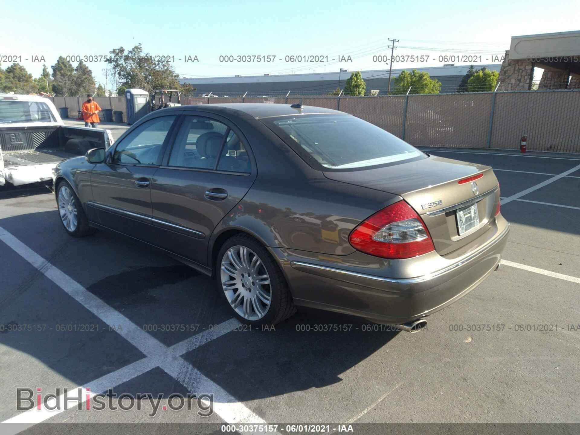 2008 MERCEDES-BENZ E-CLASS - VIN: WDBUF56X18B219887 - Фото 3