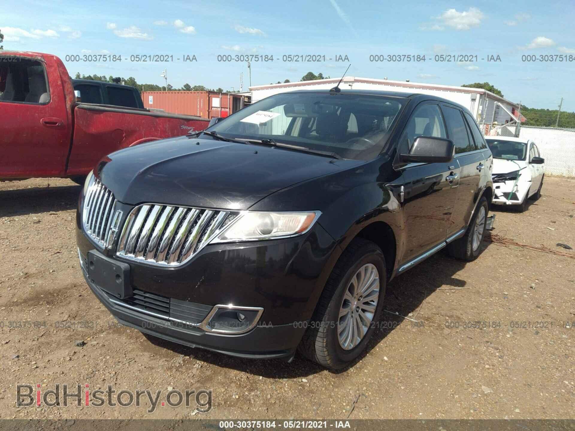 2011 LINCOLN MKX - VIN: 2LMDJ6JK5BBJ06513 - Фото 2