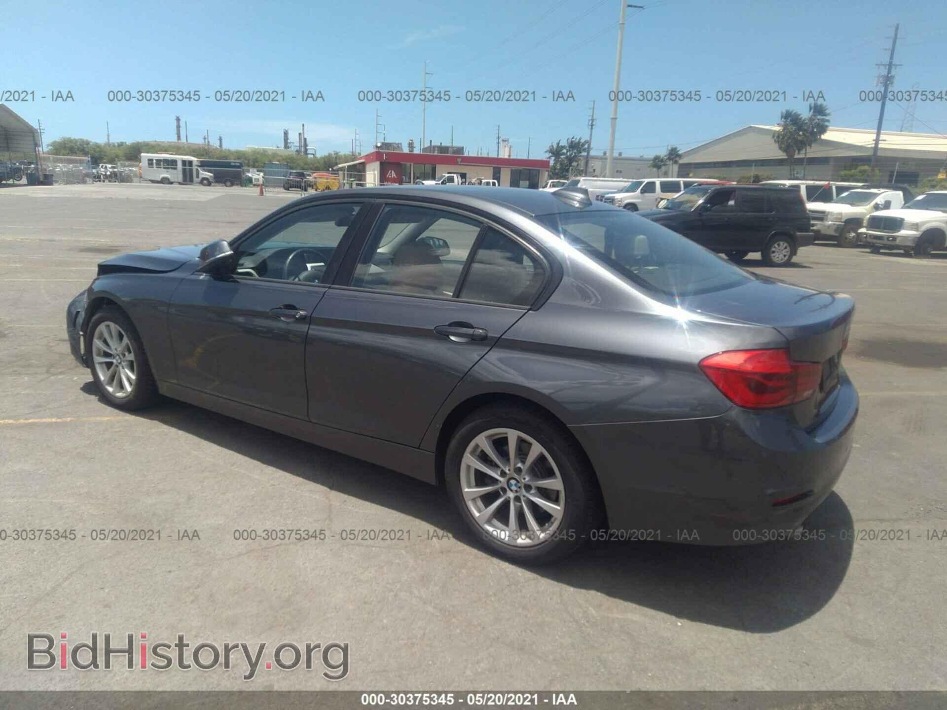 2016 BMW 3 SERIES - VIN: WBA8A9C55GK618731 - Фото 3