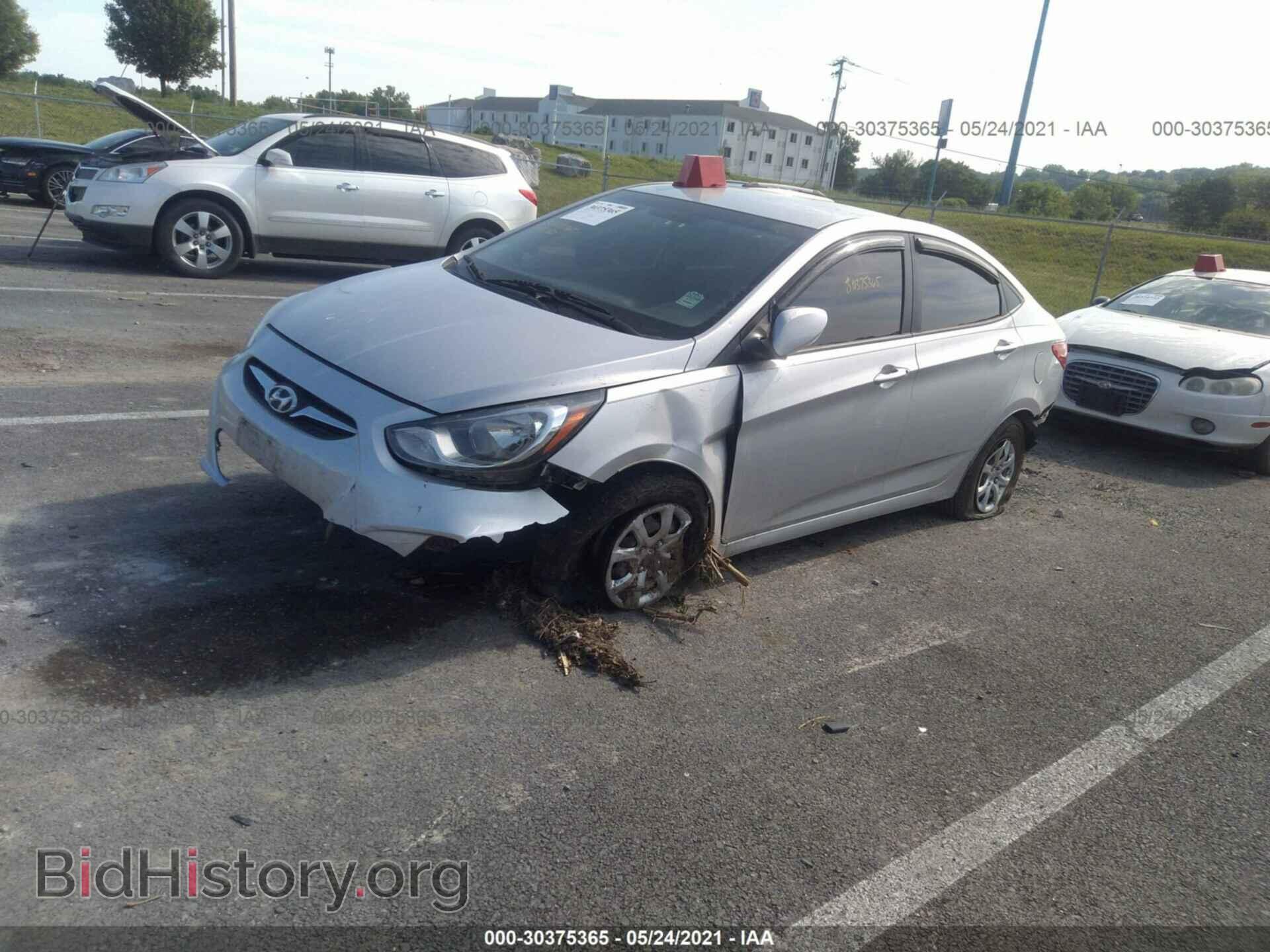 2013 HYUNDAI ACCENT - VIN: KMHCT4AE0DU336263 - Фото 2