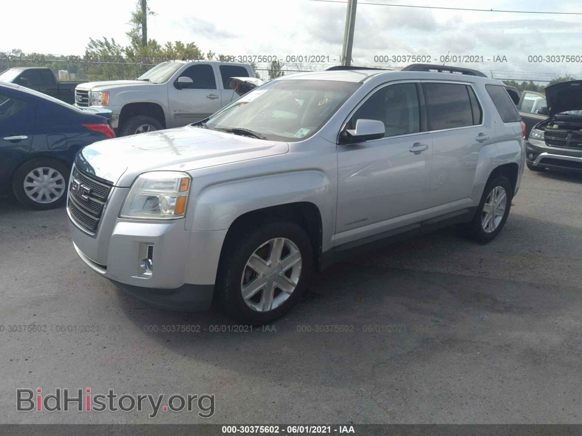2011 GMC TERRAIN - VIN: 2CTALUEC7B6351606 - Фото 2