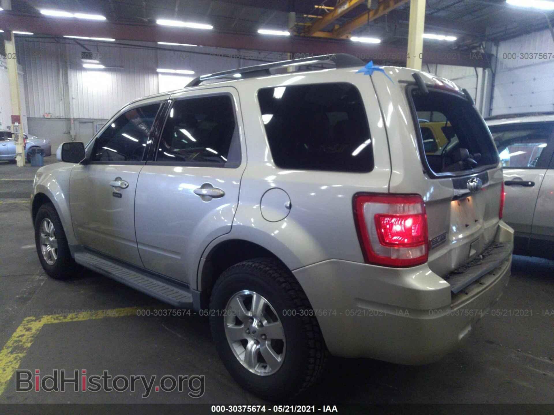 2011 FORD ESCAPE - VIN: 1FMCU0E72BKA87989 - Фото 3