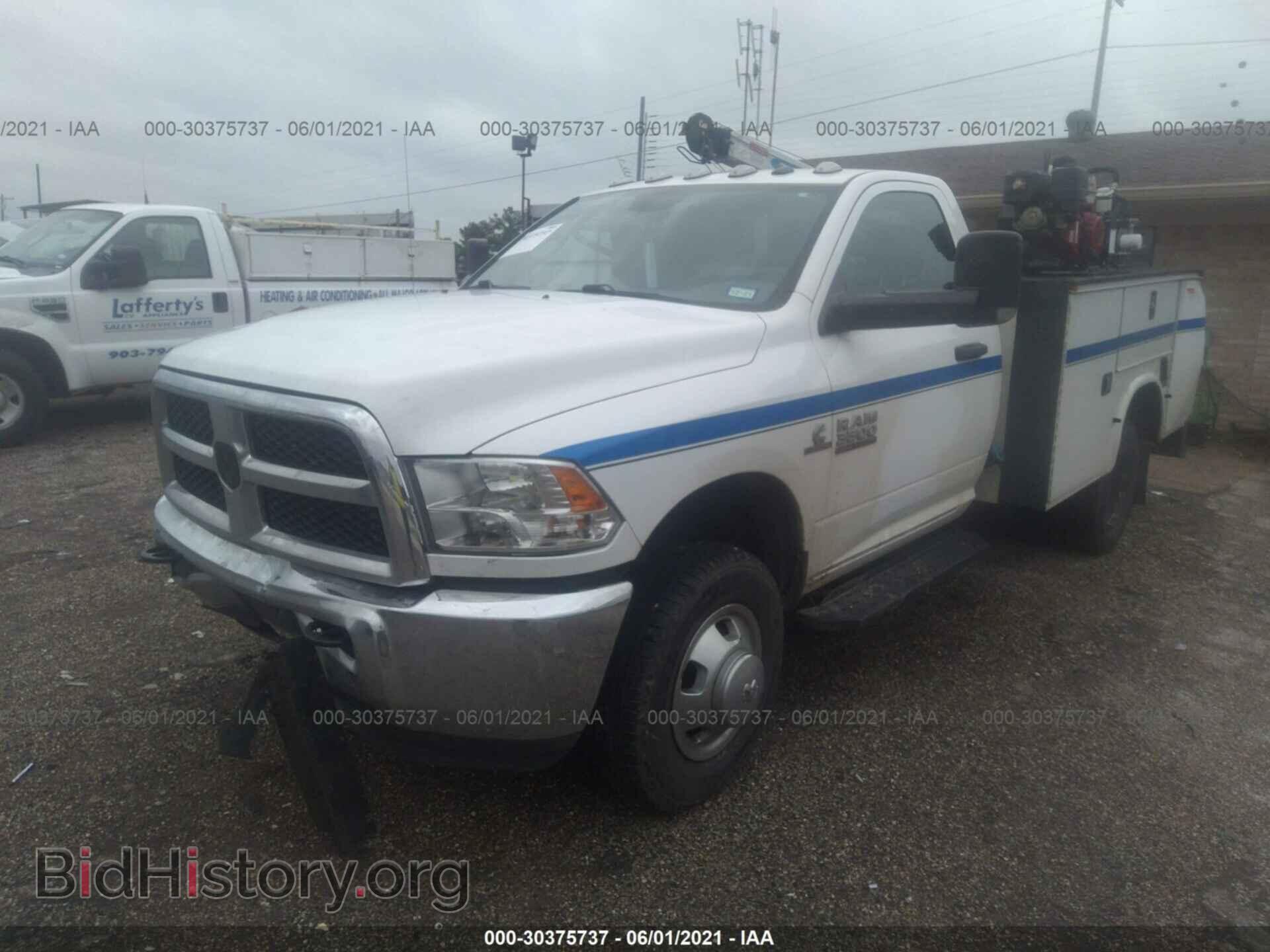 2018 RAM 3500 CHASSIS CAB - VIN: 3C7WRSAL1JG362522 - Фото 2